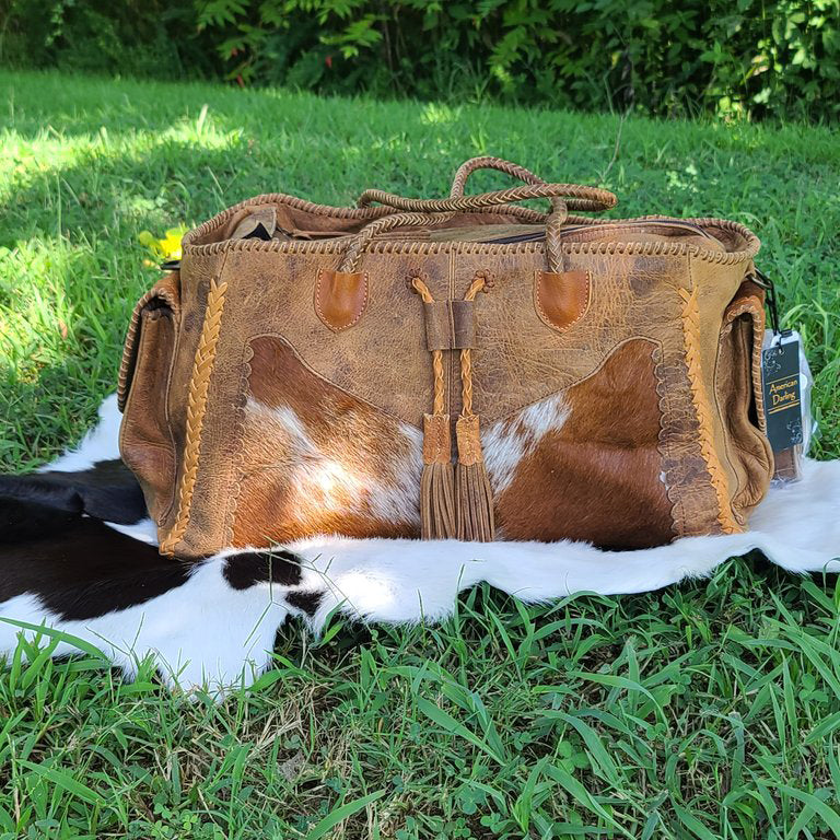 Premium American Darling Genuine Cowhide Duffle Bag - Stylish & Durable Travel Duffel for Men & Women - Perfect for Gym, Weekend Getaways & Business Trips