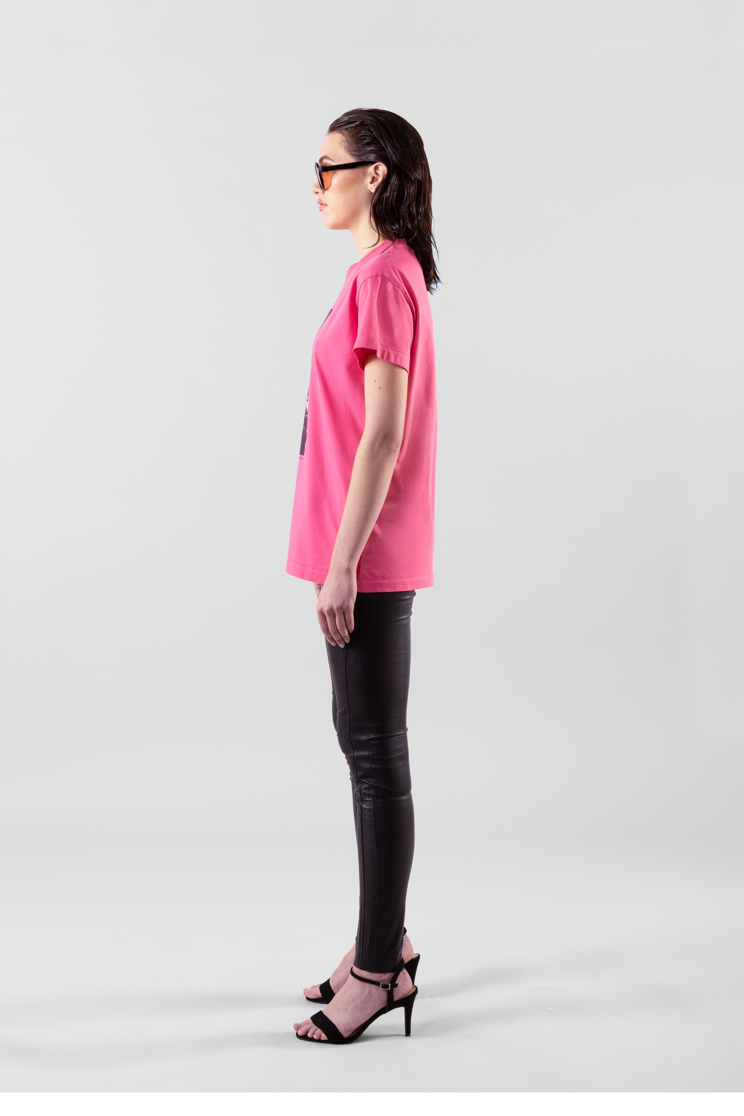 88 Ravers Tee - Washed Acid Pink Women's Vintage T-Shirt for Concerts, Festivals & Casual Wear