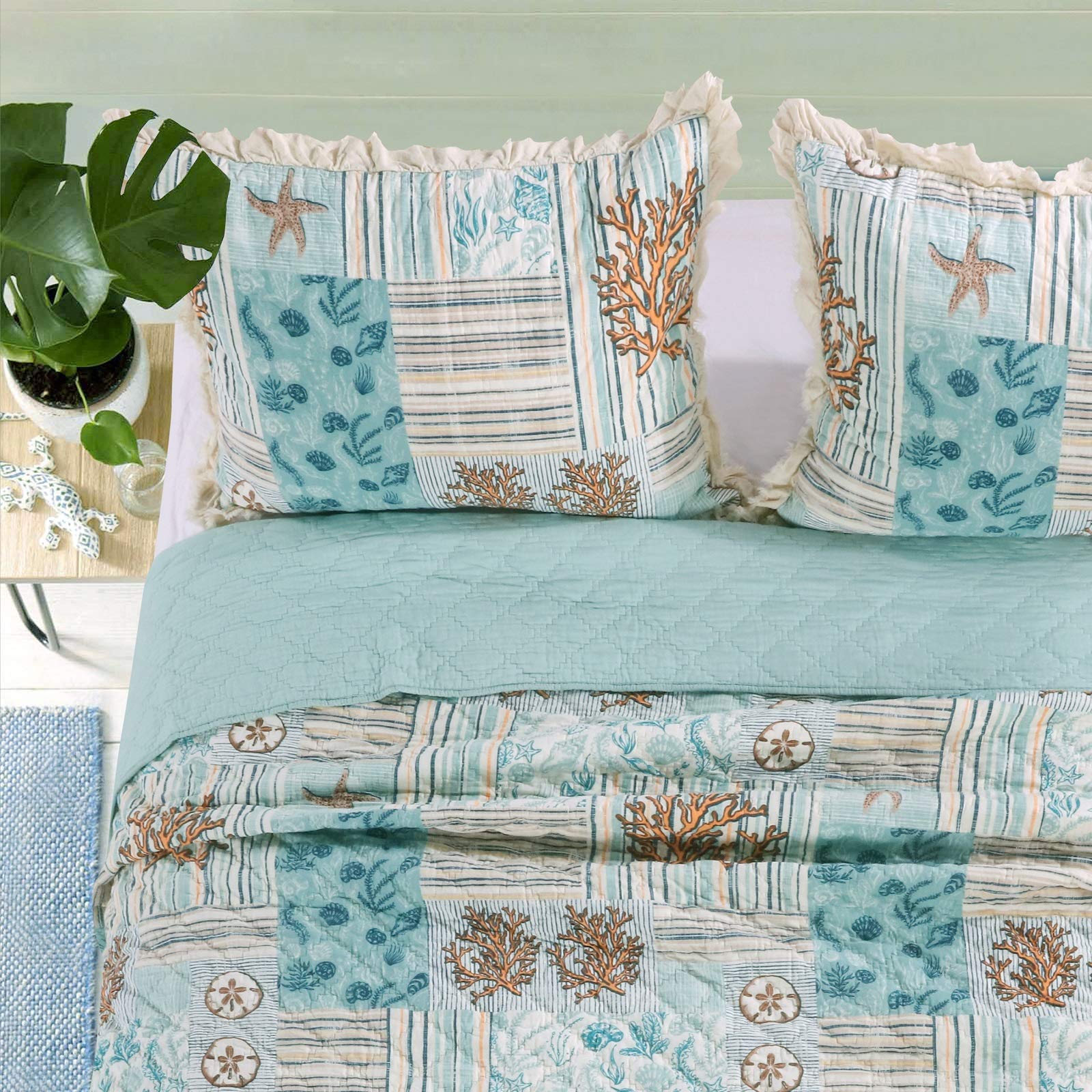 Greenland Home Key West King Size Pillow Sham - Soft Seafoam Blue Decorative Pillow Cover for Coastal Bedroom Decor, Beach House Styling & Guest Room Accent