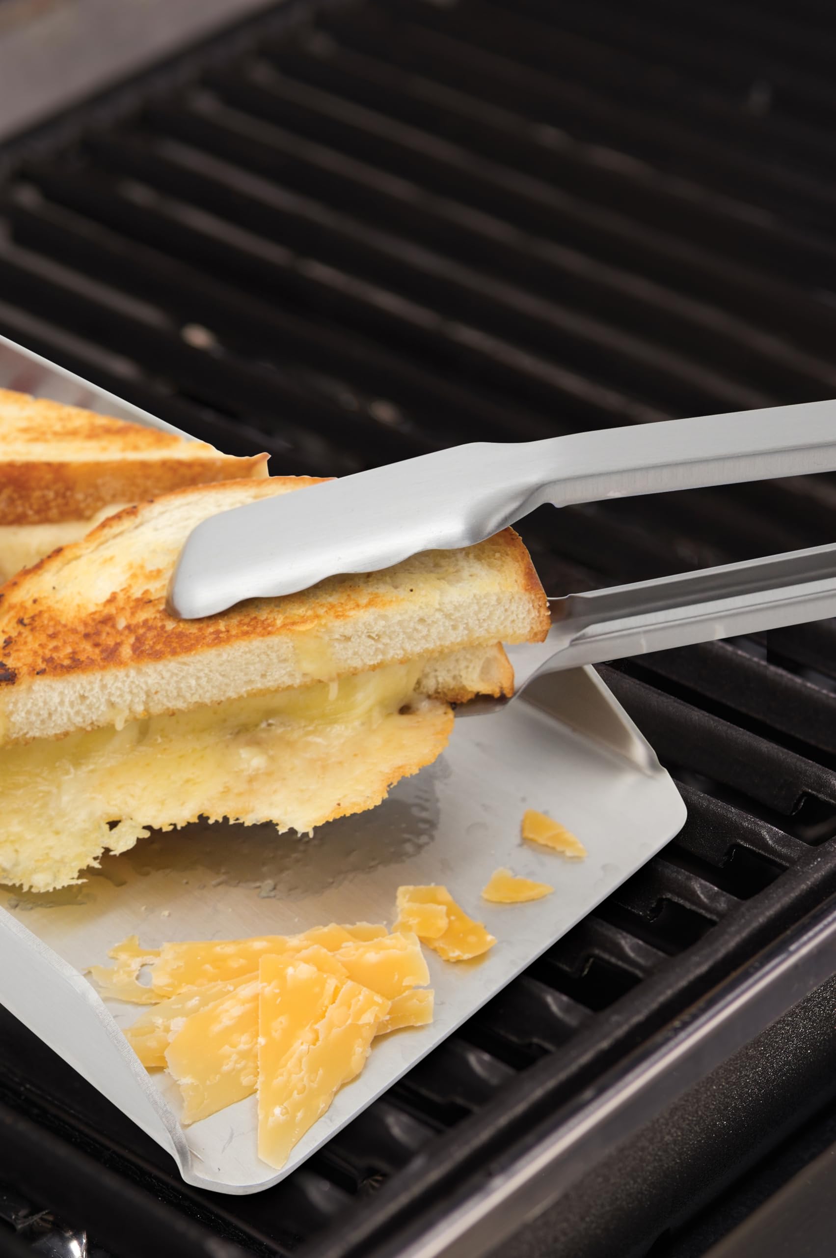 Broil King 69122 Stainless Steel Narrow Griddle - Premium BBQ Grill Accessory for Outdoor Cooking, Camping & Backyard Grilling