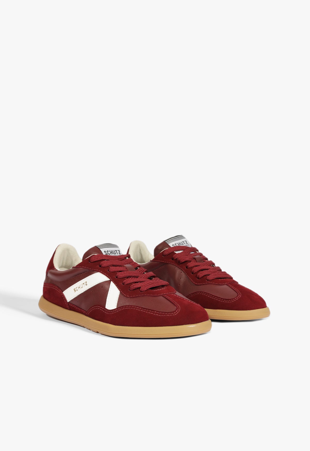 **Comfortable Leather Garden Sneakers for Women - Flat Heel Height R25 - Perfect for Outdoor Walking, Gardening & Casual Wear**