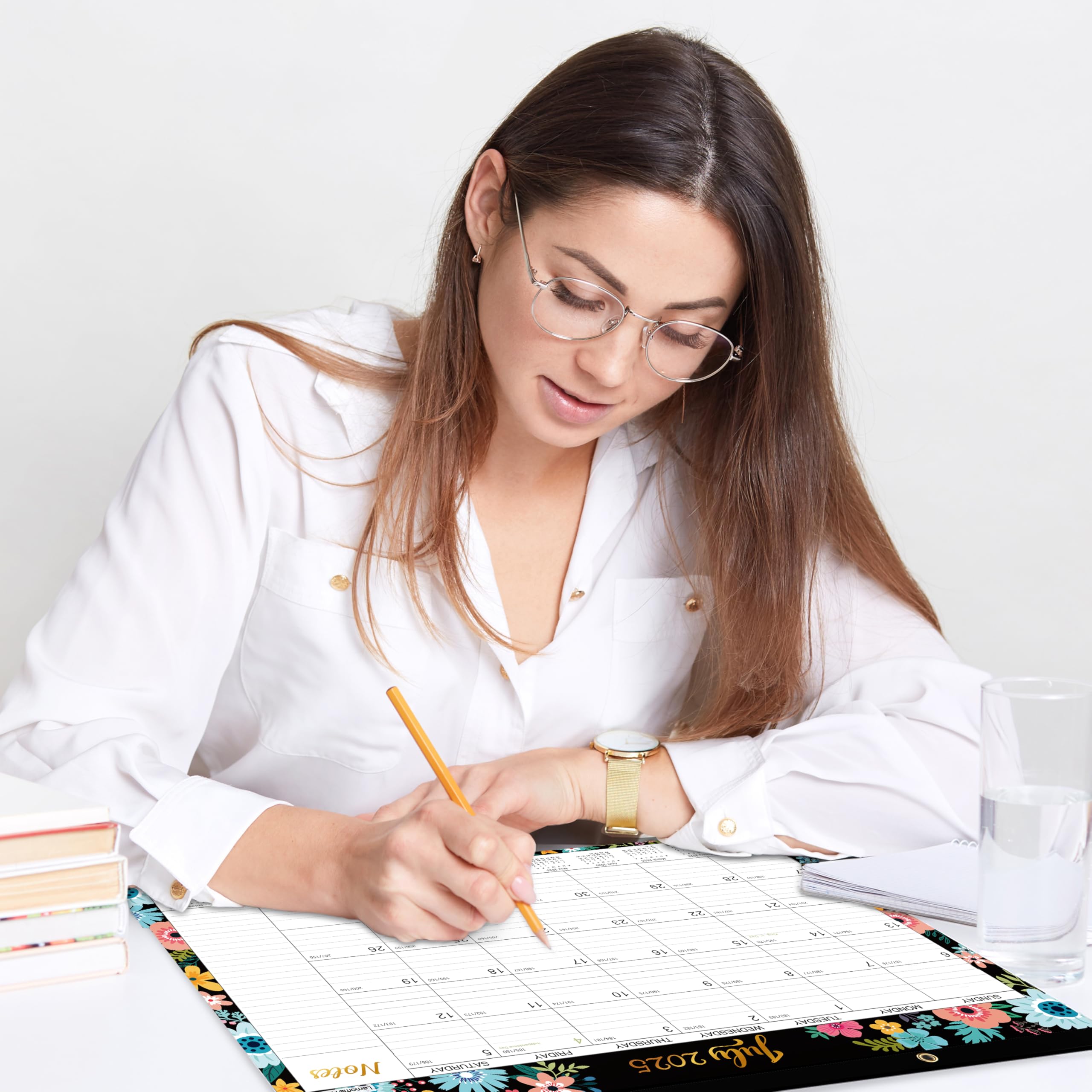2025-2026 18-Month Desk & Wall Calendar Planner (July 2025 - December 2026) - 16.8