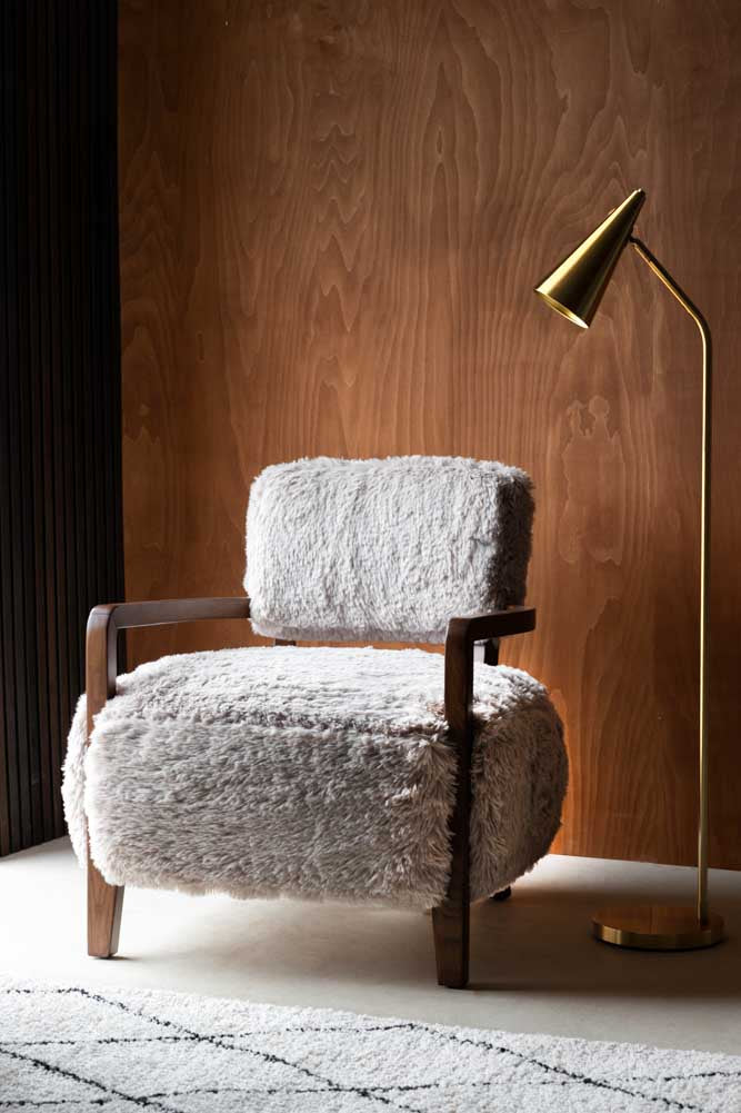 Cozy Fluffy Armchair for Living Room - Soft Plush Upholstered Lounge Chair with High Back Support, Perfect for Reading & Relaxing at Home