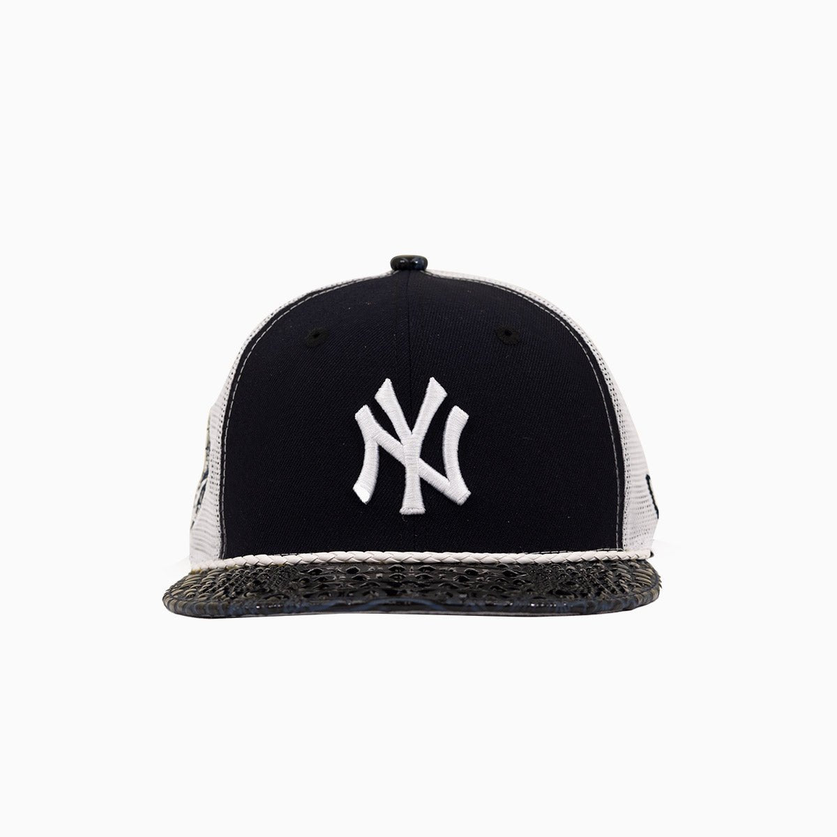 Breyer's Buck 50 New York Yankees Trucker Hat with Leather Visor - Adjustable Snapback Cap for Baseball Fans, Streetwear & Outdoor Activities
