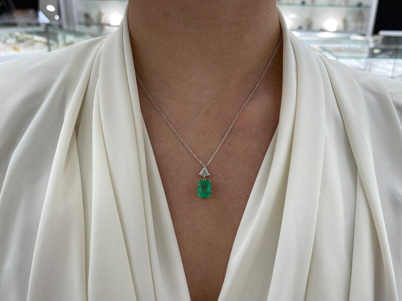 5.72tcw 18K Gold Colombian Emerald & Trillion Cut Diamond Accent Statement Necklace - Elegant Jewelry for Weddings, Parties & Special Occasions
