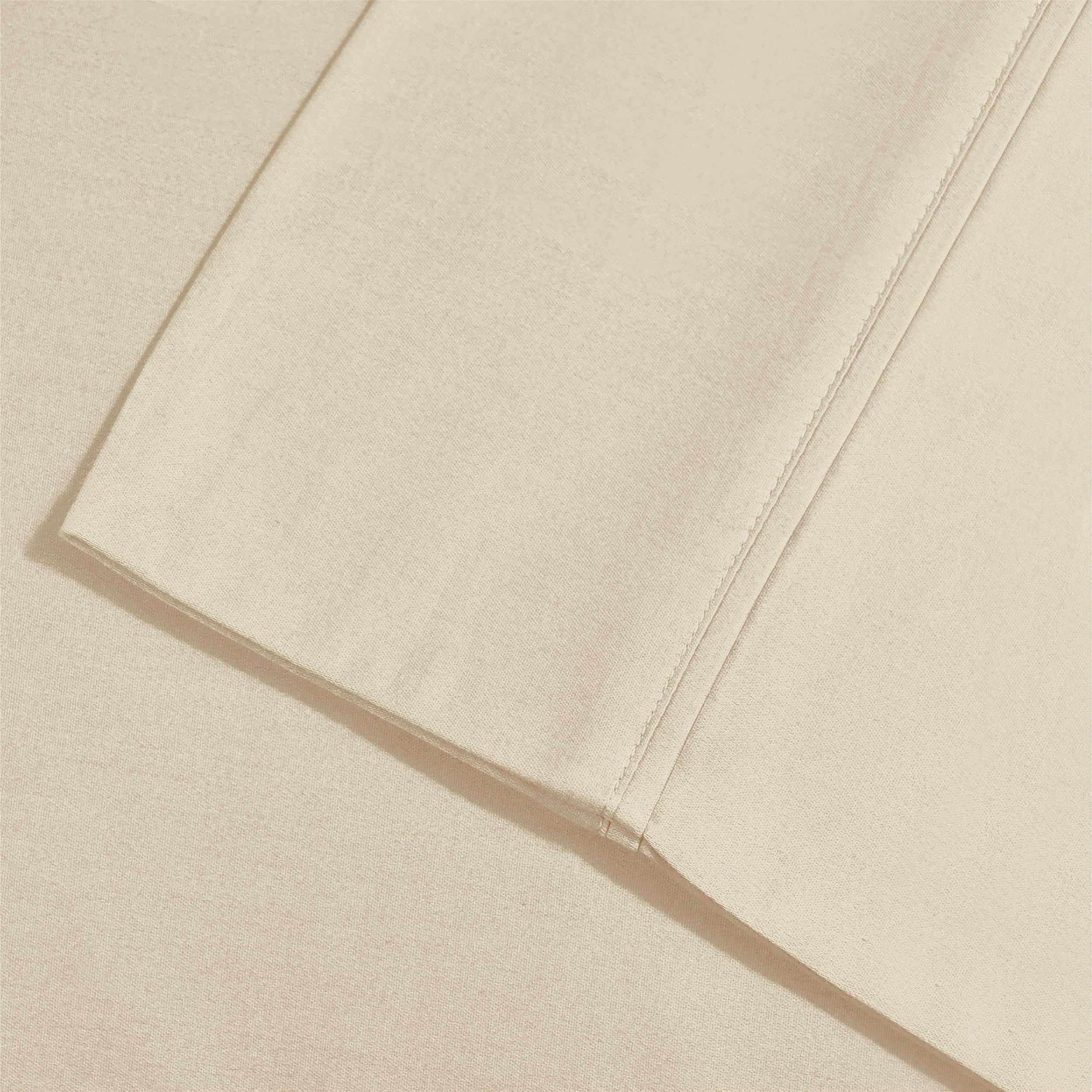 2-Piece Microfiber Wrinkle Resistant Pillowcase Set - Soft & Breathable Bedding for Side Sleepers & Hot Sleepers - Perfect for Home, Hotel, and Travel Use