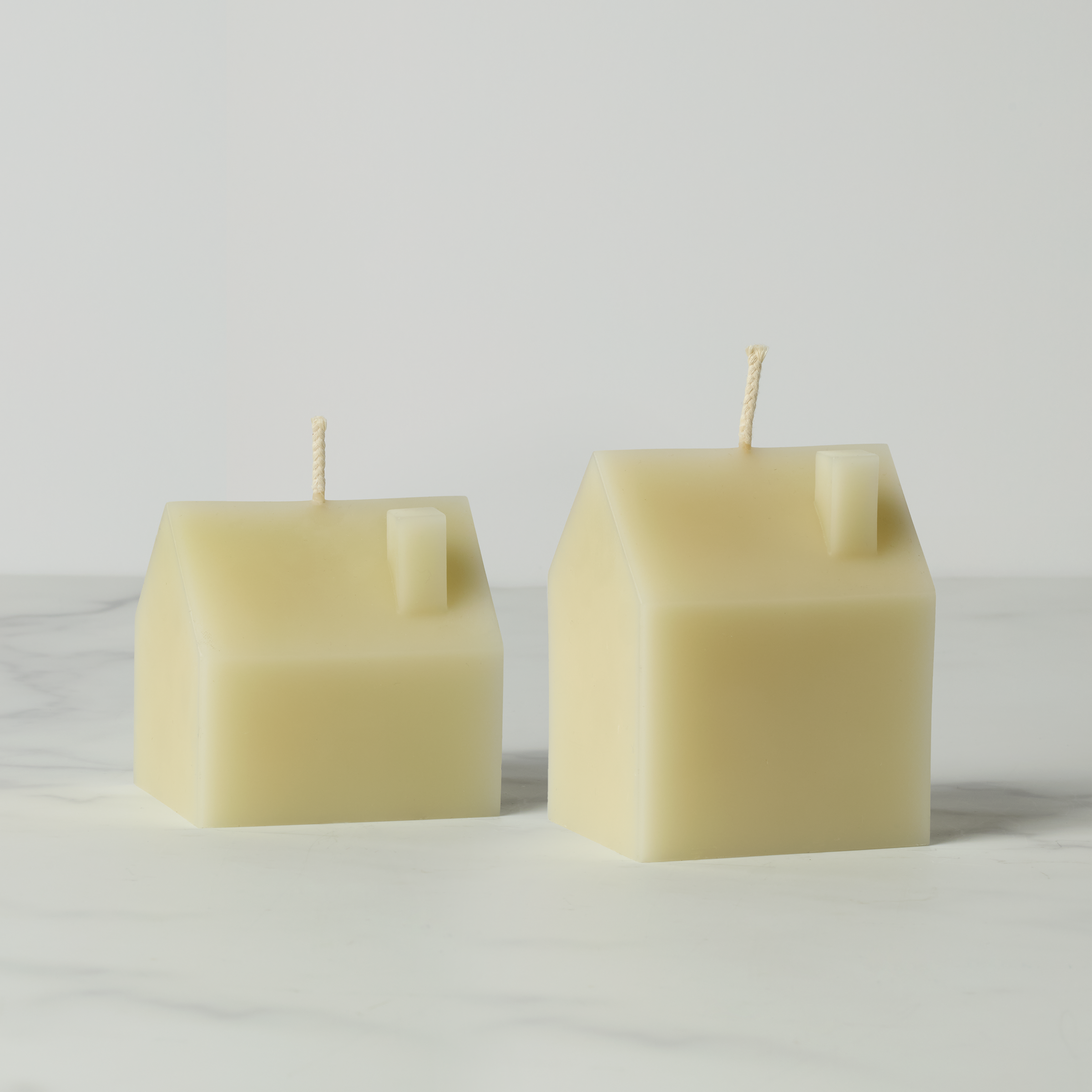 Premium Small House Scented Candle in Cream - Perfect for Home Decor, Relaxation & Gift Giving