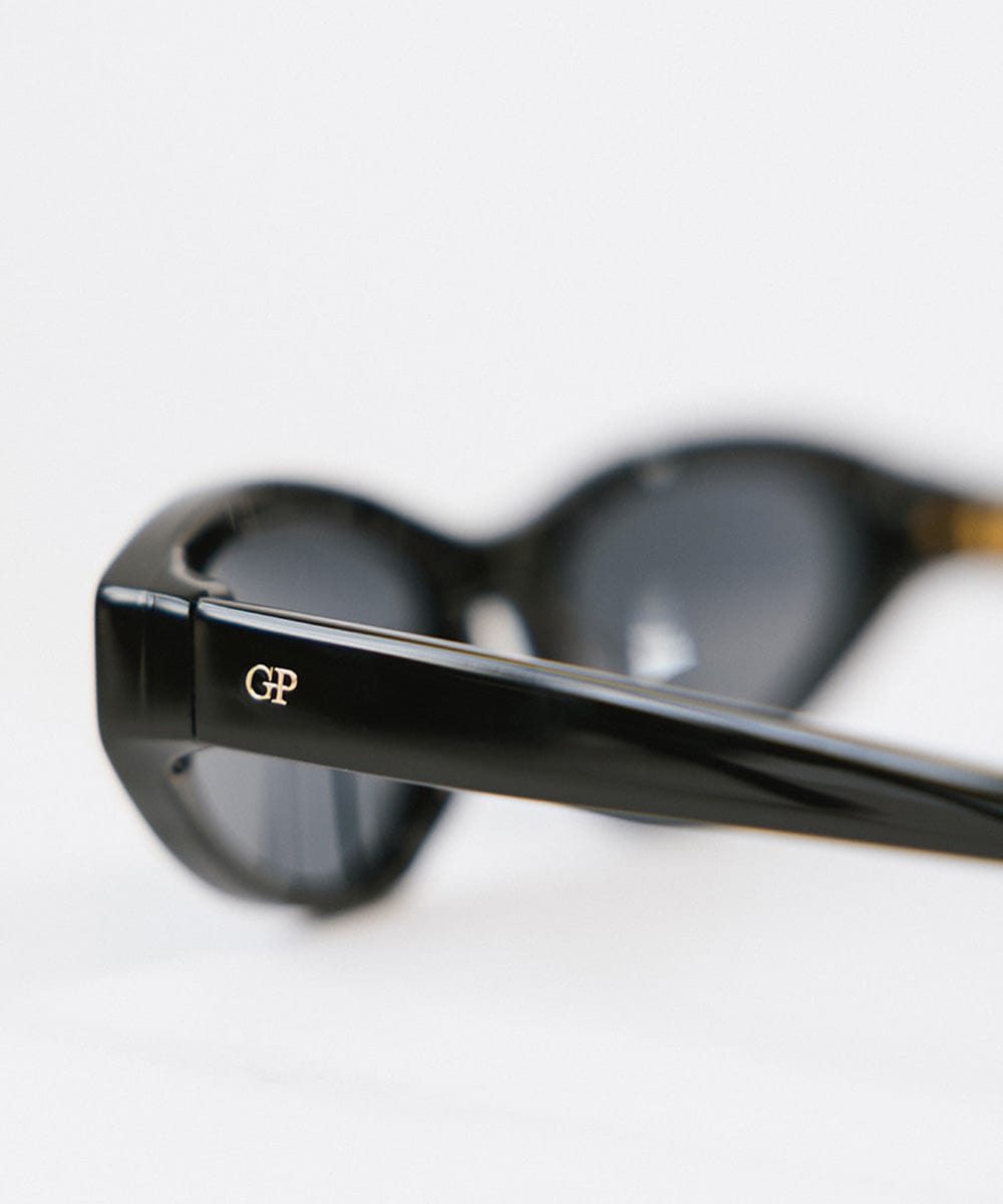 Stylish Demi Cat Eye Sunglasses for Women - UV Protection & Polarized Lenses - Perfect for Driving, Beach & Outdoor Activities