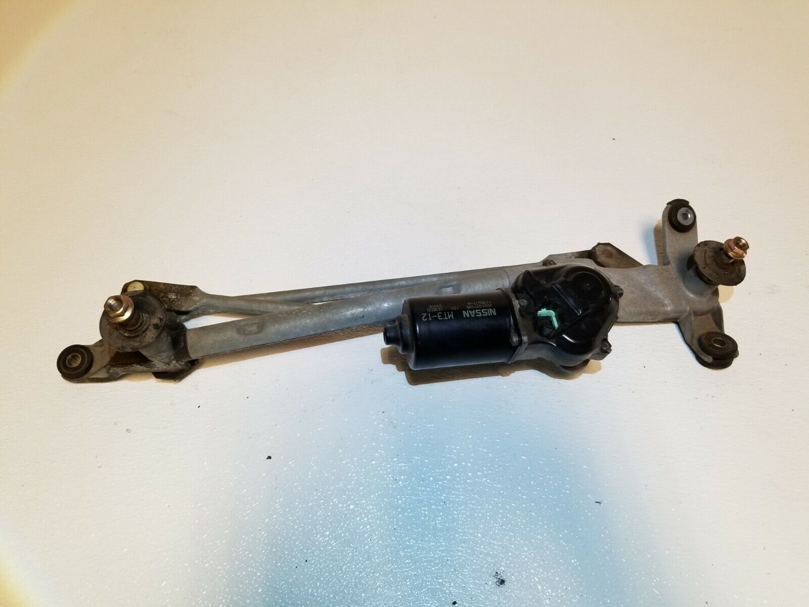 2004-2008 Nissan Maxima OEM Windshield Wiper Motor with Linkage - Replacement Part for Smooth Wiper Operation in Rain & Snow