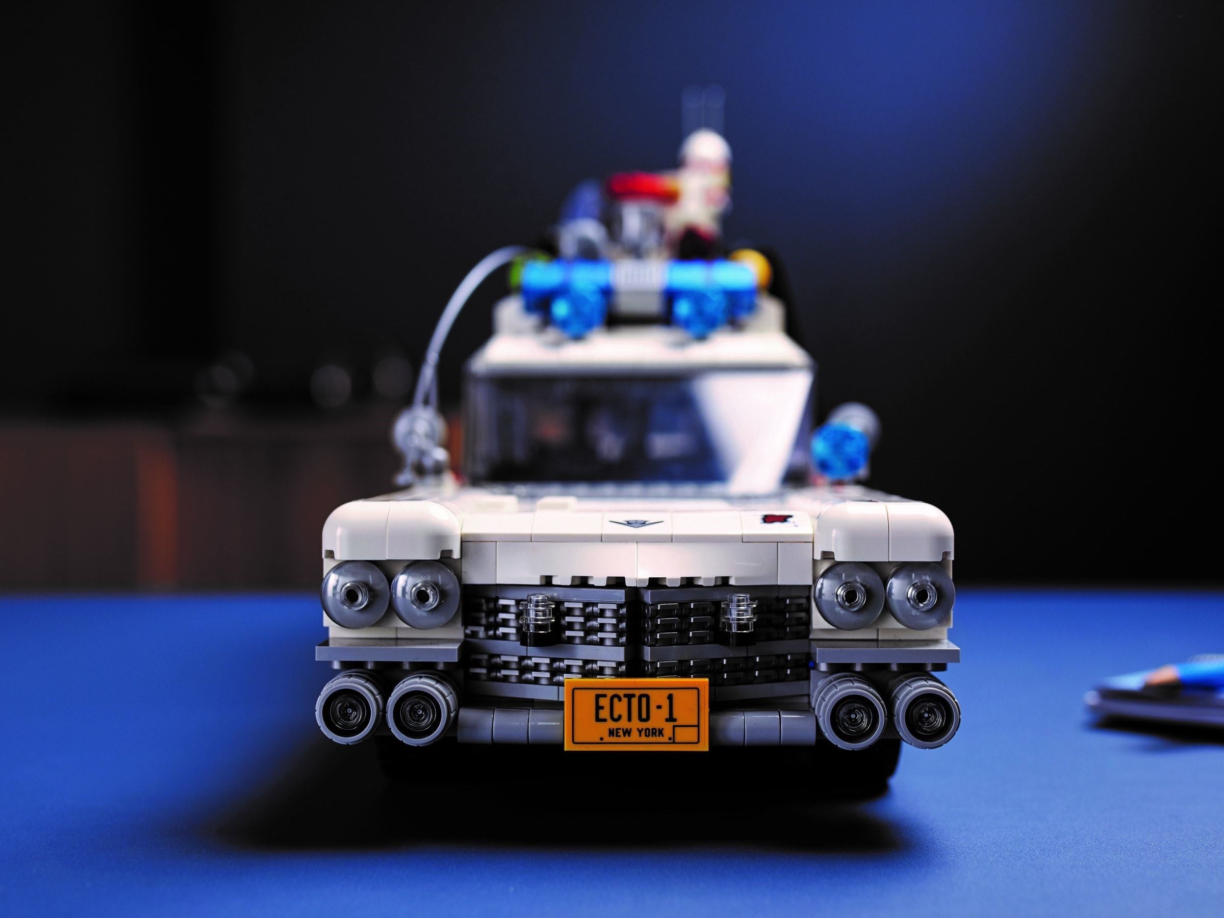LEGO 10274 ECTO-1 Ghostbusters Car Model Building Kit - Collectible Toy for Adults & Kids - Perfect for Movie Fans & Display Decor