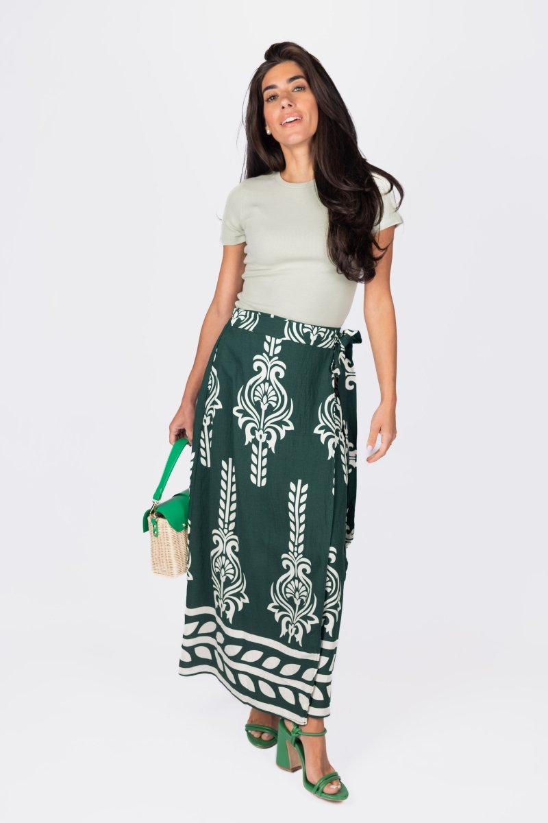 LEILA Women's Green Midi Skirt - Flowy A-Line Summer Skirt with Pockets for Casual Outings & Beach Vacations