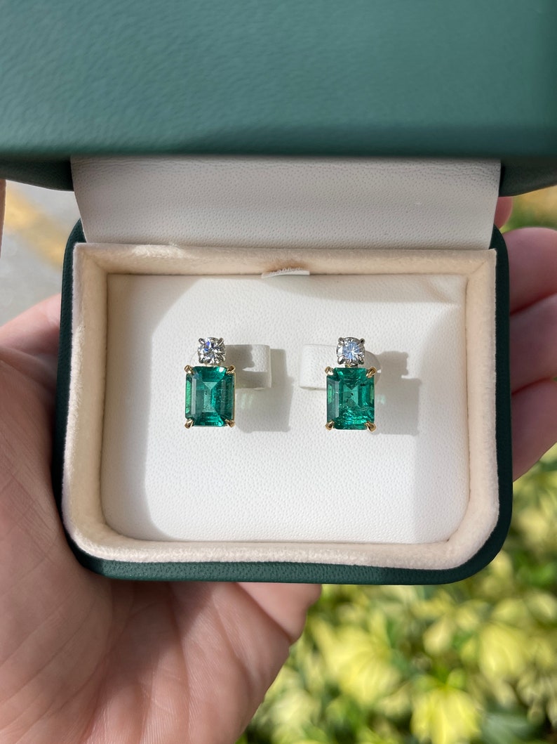 7.20tcw 18K Gold AAA Natural Emerald Cut & Round Diamond Stud Earrings - Vivid Sea Deep Bluish Green Two-Tone Jewelry for Women, Perfect for Weddings, Parties & Special Occasions