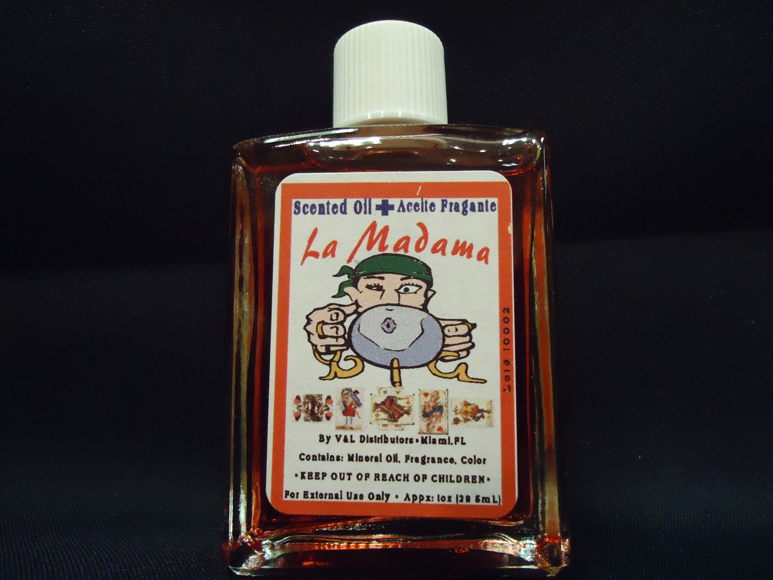 La Madama Oil - 100% Pure & Natural Essential Oil for Aromatherapy, Massage & Relaxation - Perfect for Diffusers, Bath & Skincare