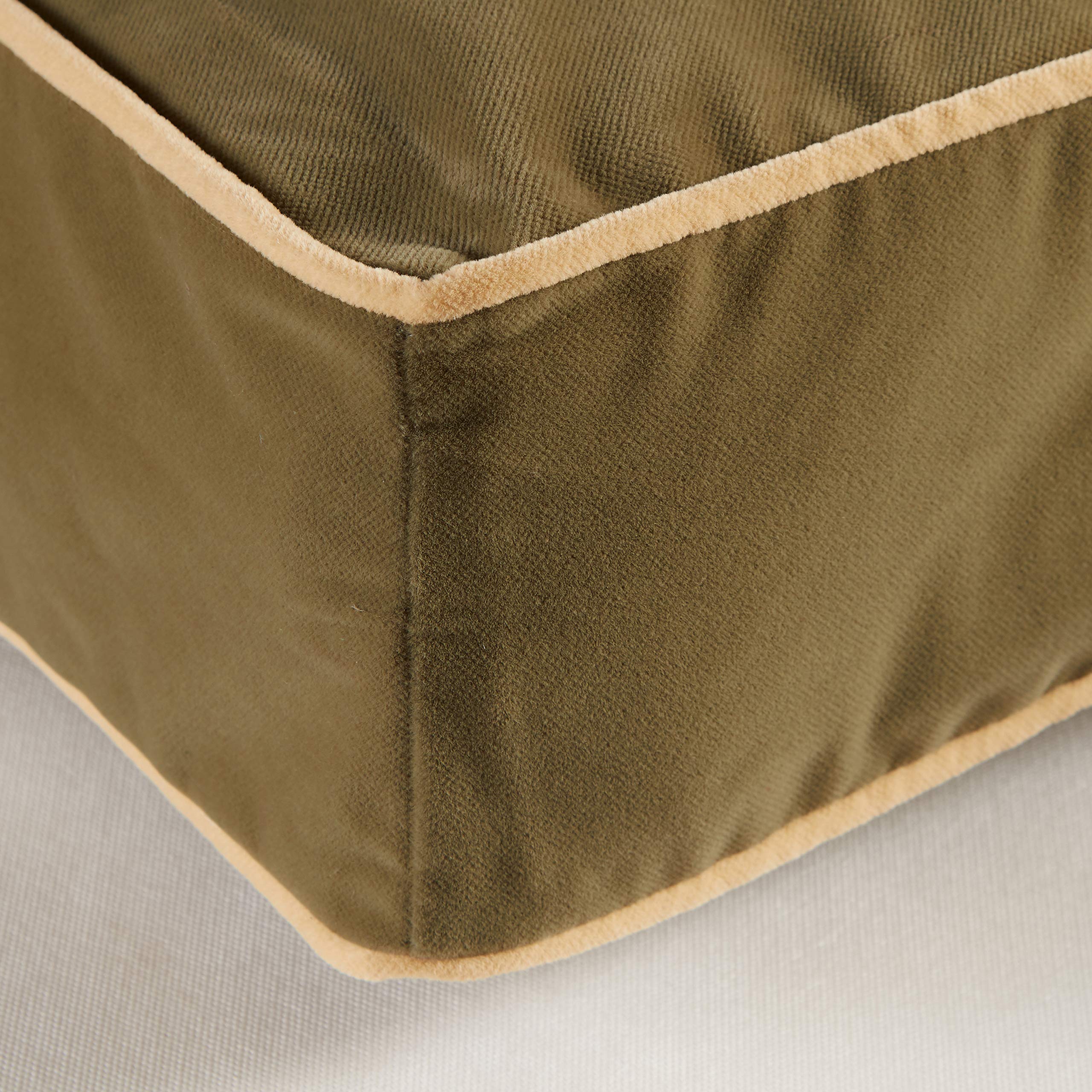 South Pine Porch Buddy Rectangle Pillow Style Dog Bed - Moss Green, Large (48