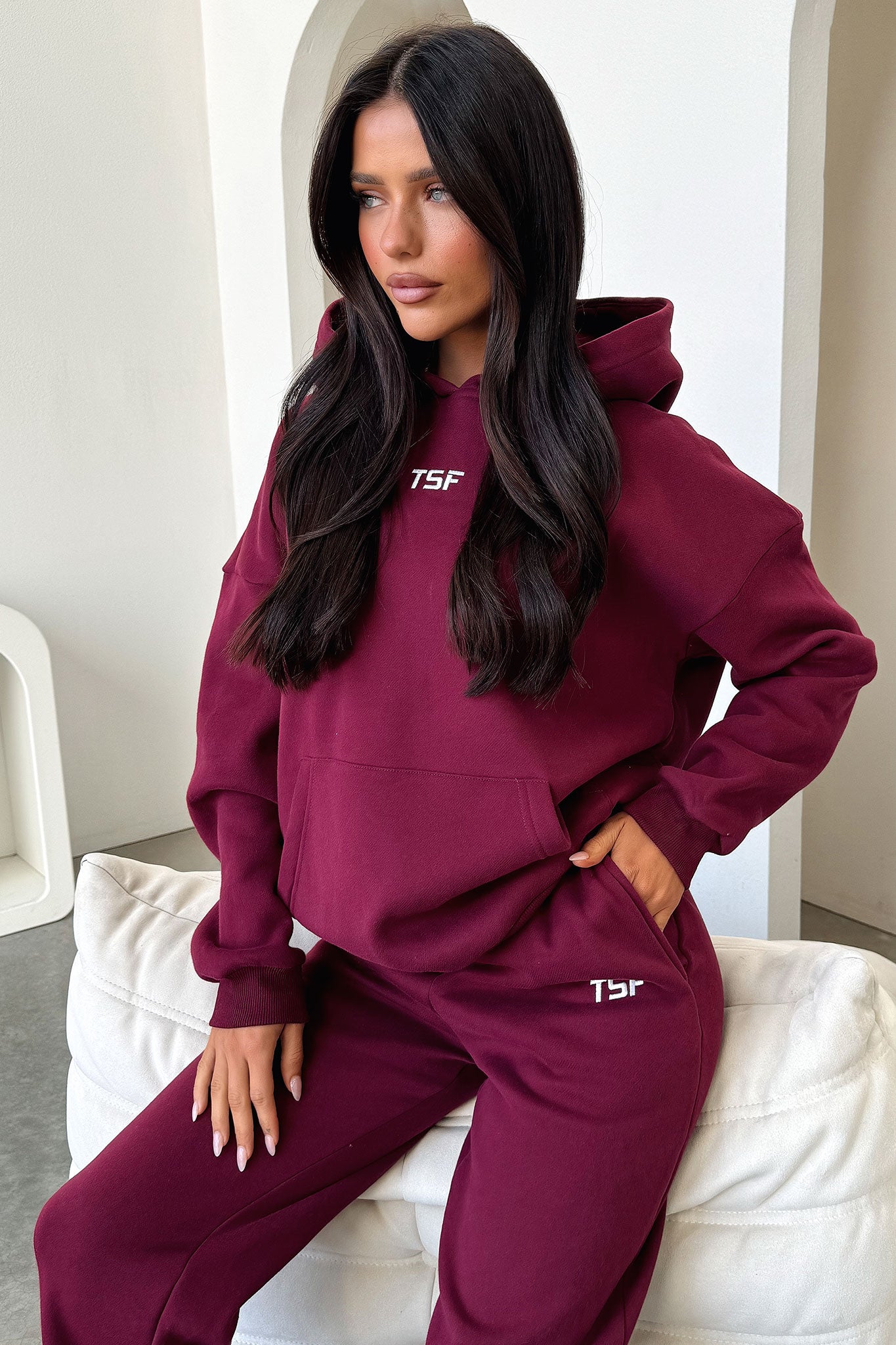 Kaztek Hoodie for Men & Women - Soft Fleece Pullover with Kangaroo Pocket, Maroon - Perfect for Casual Wear, Outdoor Activities & Lounge Comfort