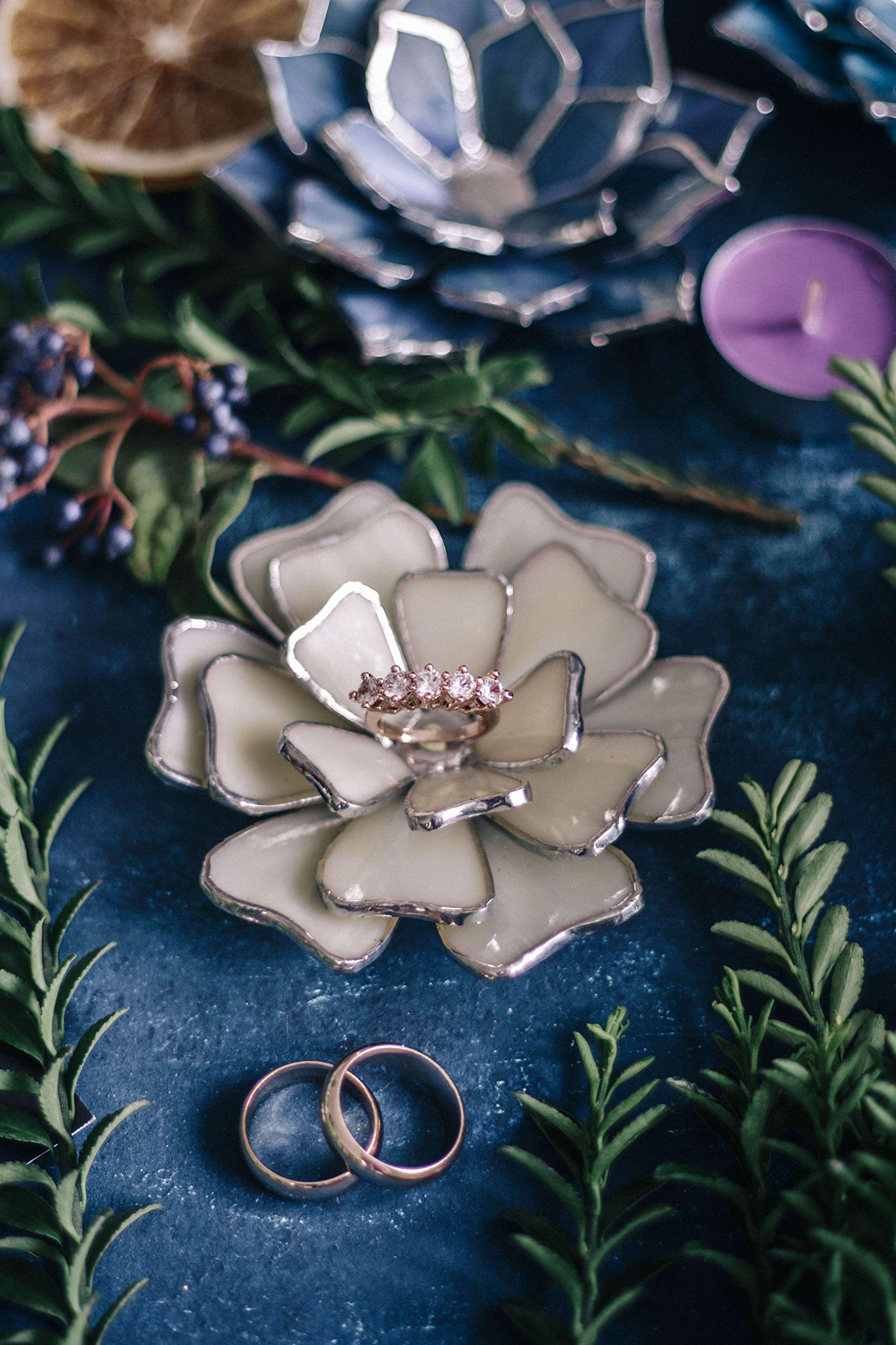 Floral Stained Glass Ring Dish - Elegant Marbled Jewelry Holder for Wedding Rings & Accessories - Perfect for Bridal Showers, Home Decor & Gift Giving