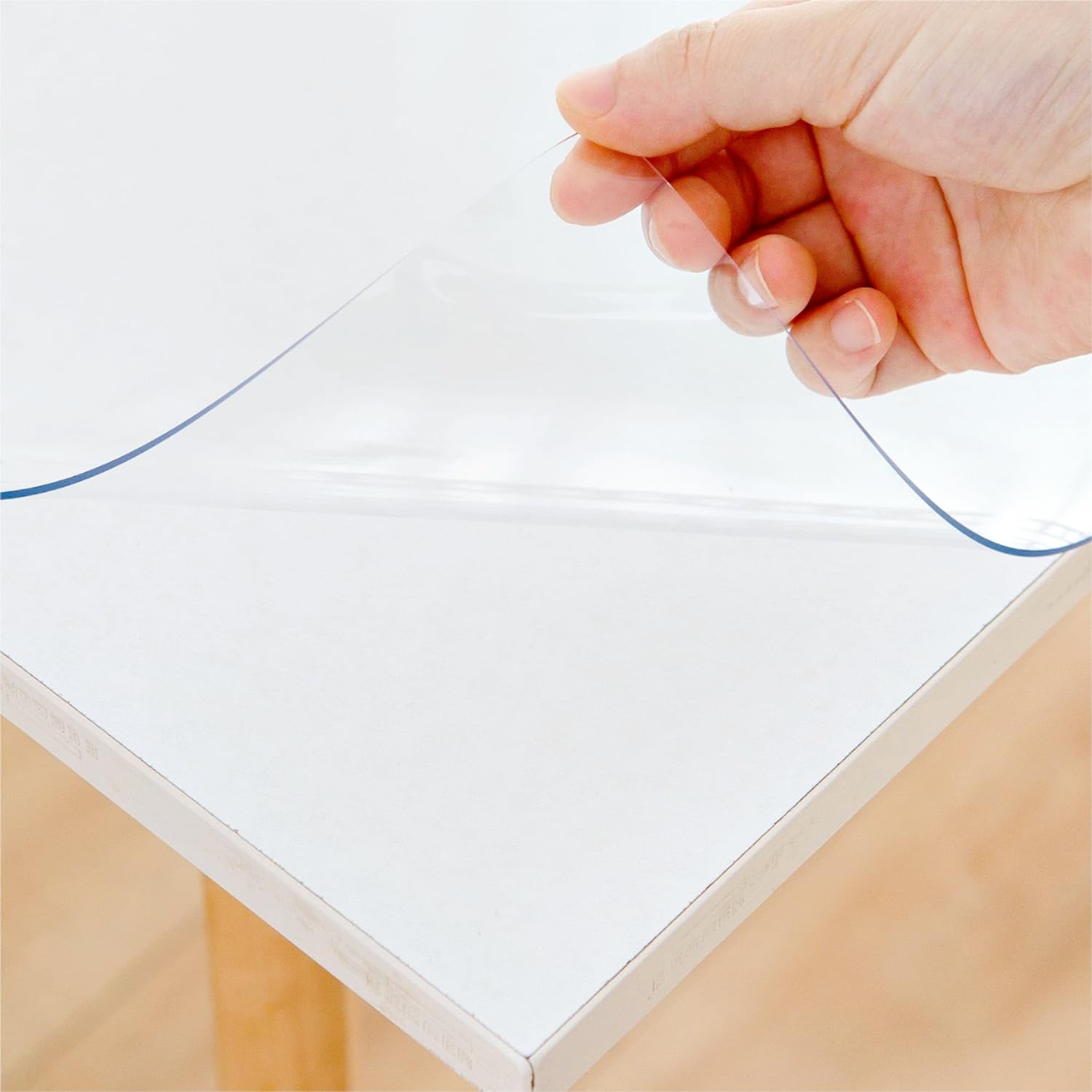 16 x 28 Inch Clear Table Cover Protector - 1.5mm Thick Vinyl Desk Mat for Dining Tables, Office Desks & Craft Stations - Waterproof & Scratch-Resistant Plastic Table Protector Pad for Work, Study & Home Use
