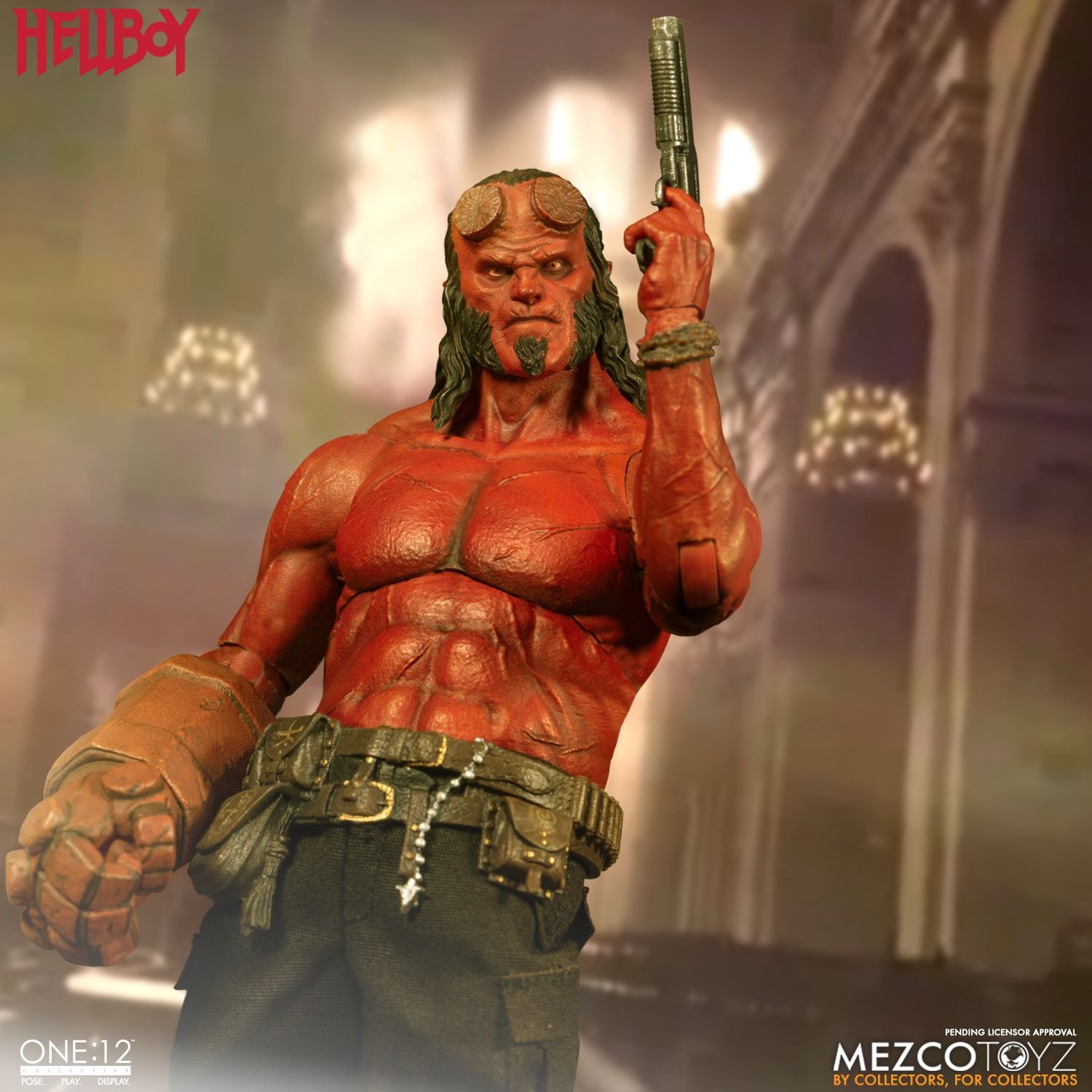 Mezco Toyz One:12 Collective Hellboy 1/12 Scale Action Figure (2019 Movie Version) - Premium Collectible Toy for Display, Photography & Comic Book Fans