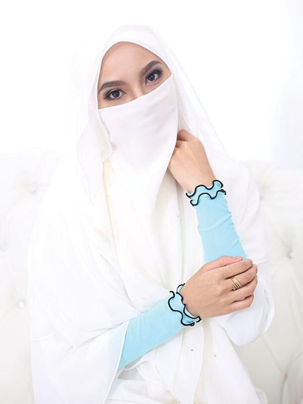 Elegant Double Ruffle Arm Covers for Women - Fashionable Sun Protection Sleeves for Outdoor Activities, Driving & Daily Wear