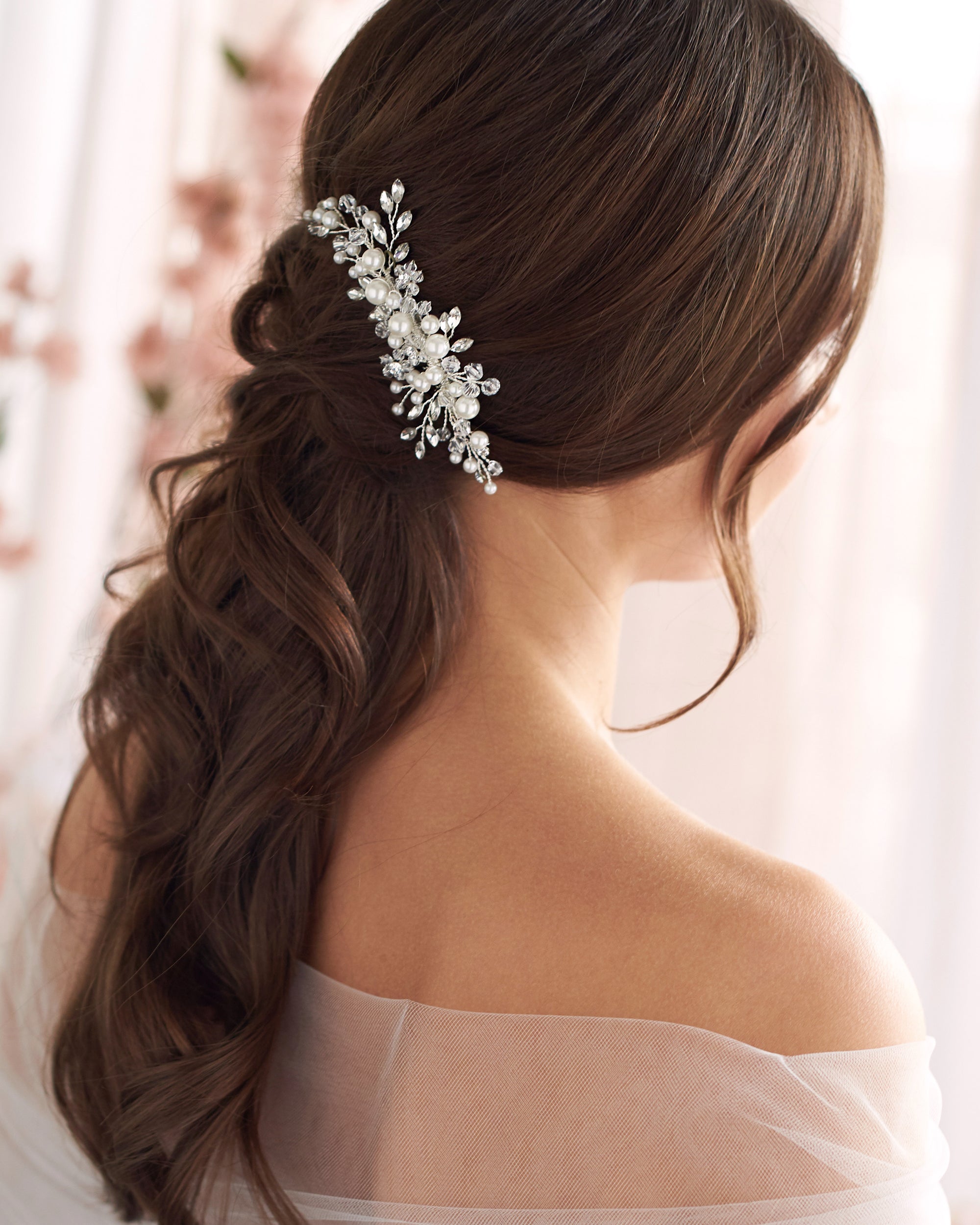 Emmy Floral Comb Hair Accessories for Women - Elegant Bridal Hair Clips, Wedding Hair Pins, Boho Hair Jewelry for Special Occasions & Everyday Wear