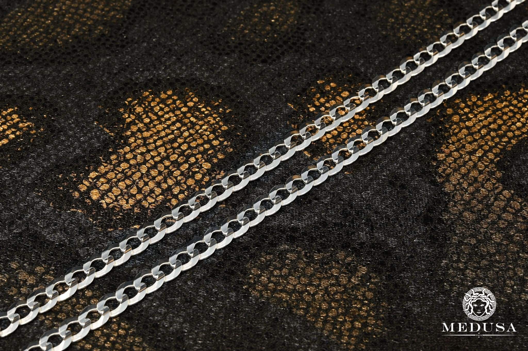 6mm Flat Curb Chain Necklace in White Gold - Perfect for Everyday Wear, Layering & Special Occasions