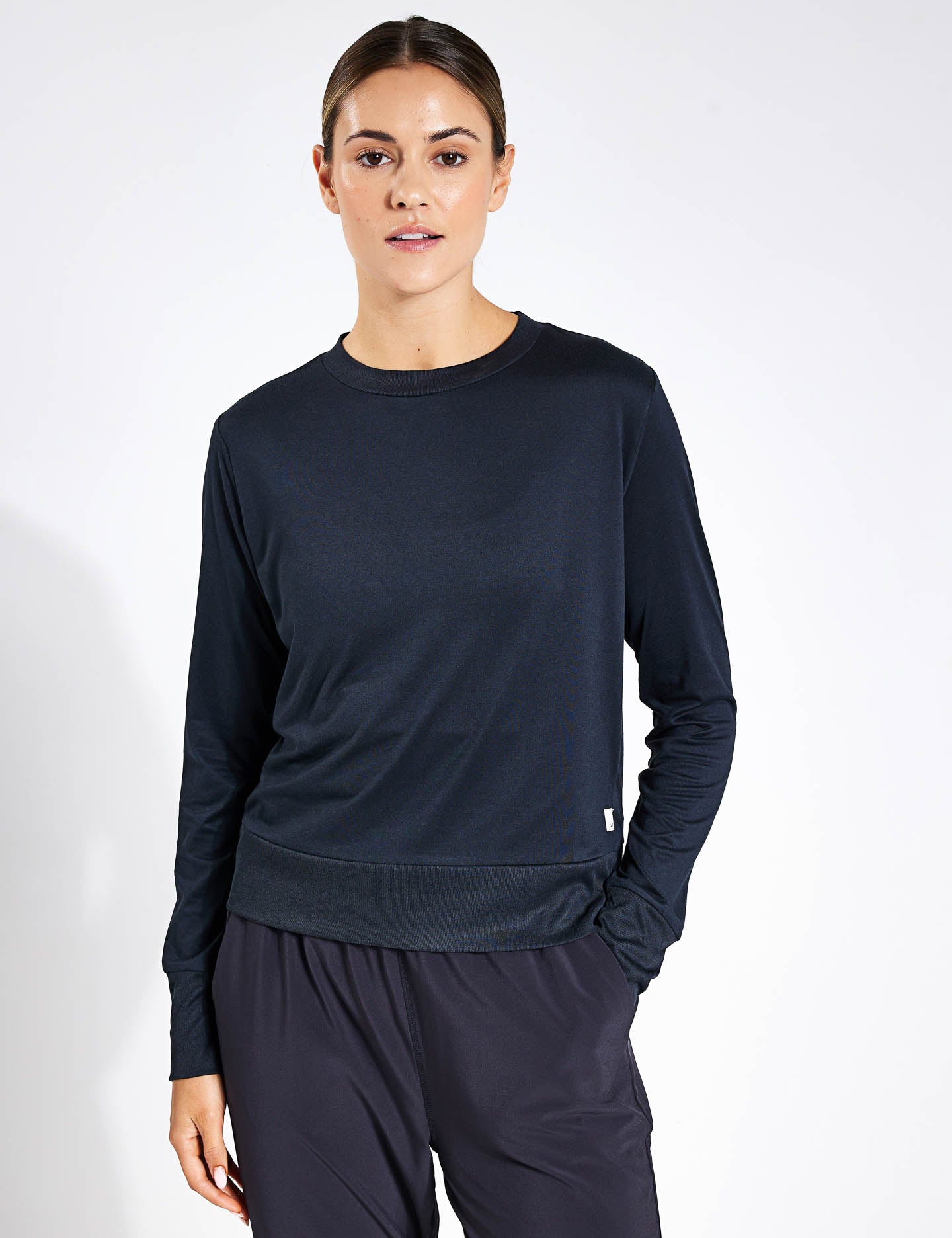 Daydream Crew Black Heather T-Shirt - Soft Cotton Comfort Fit for Men & Women - Perfect for Casual Wear, Street Style & Everyday Outfits