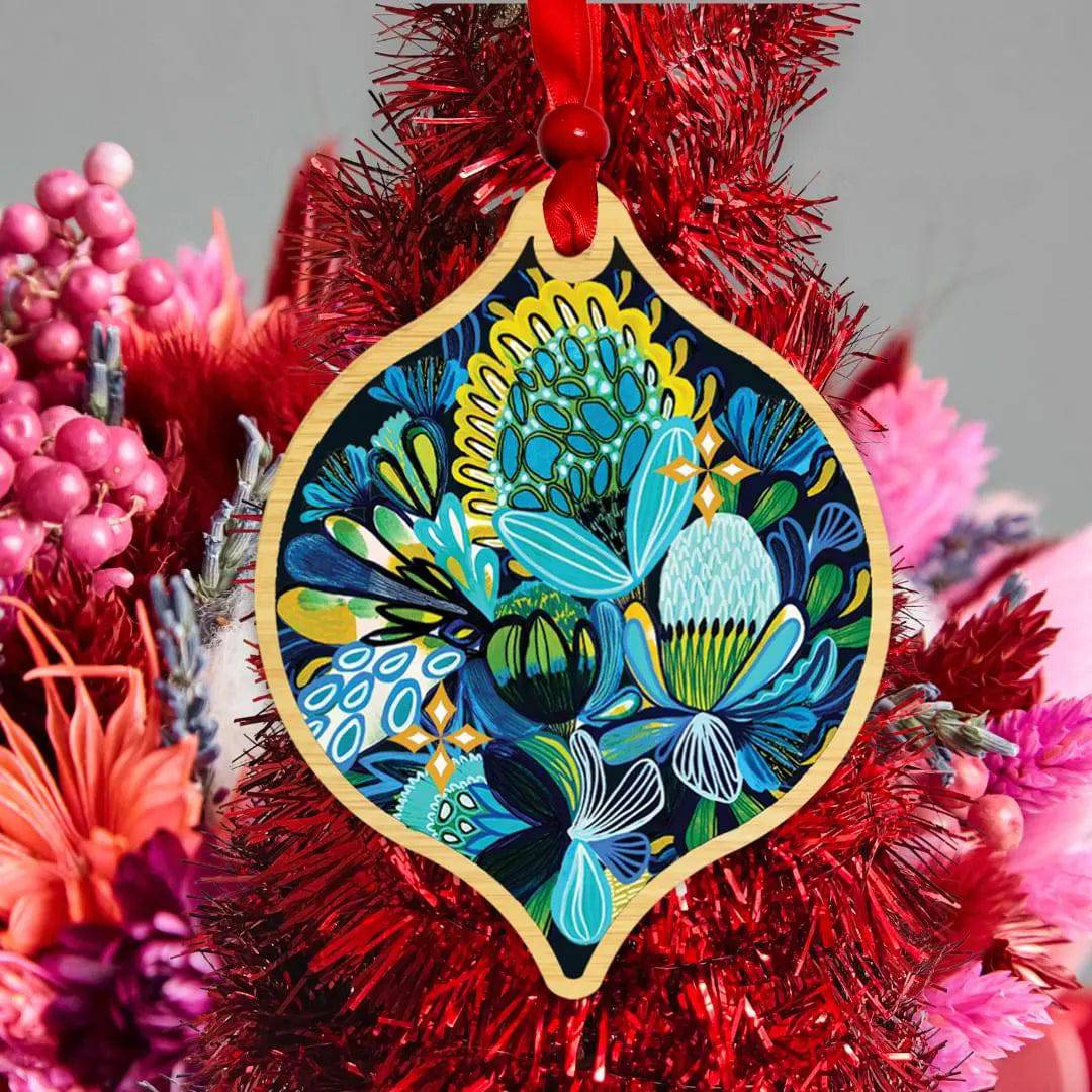 Azure Natives Christmas Ornament Bauble - Handmade Holiday Tree Decorations for Xmas, Winter & Home Decor - Perfect for Christmas Trees, Gift Exchanges & Festive Party Decorations