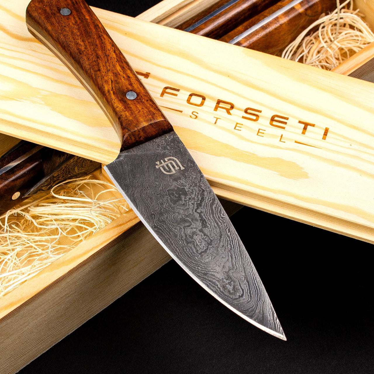 Premium Damascus Steel Steak Knives Set - 4 Piece Handcrafted Chef Knives for Steak Lovers | Perfect for BBQ, Dinner Parties & Gourmet Cooking