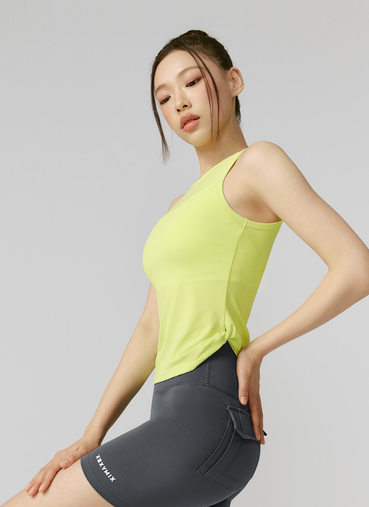 Breathable Air Mesh Side Twist Sleeveless Top for Women - Perfect for Yoga, Running & Summer Workouts