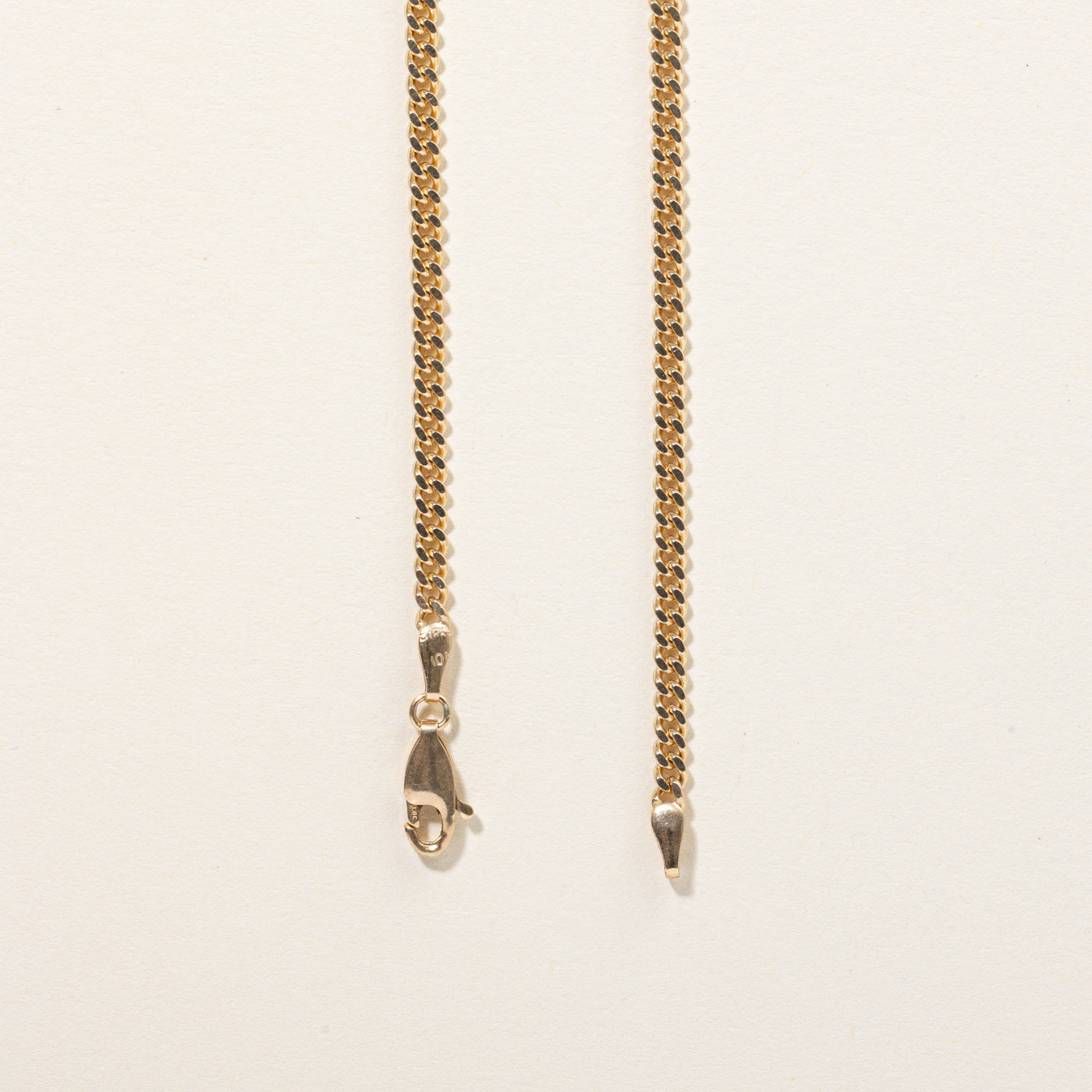 10K Yellow Gold Curb Link Chain Necklace 22 Inches - Elegant Layering Piece for Women, Perfect for Everyday Wear, Special Occasions & Gift Giving