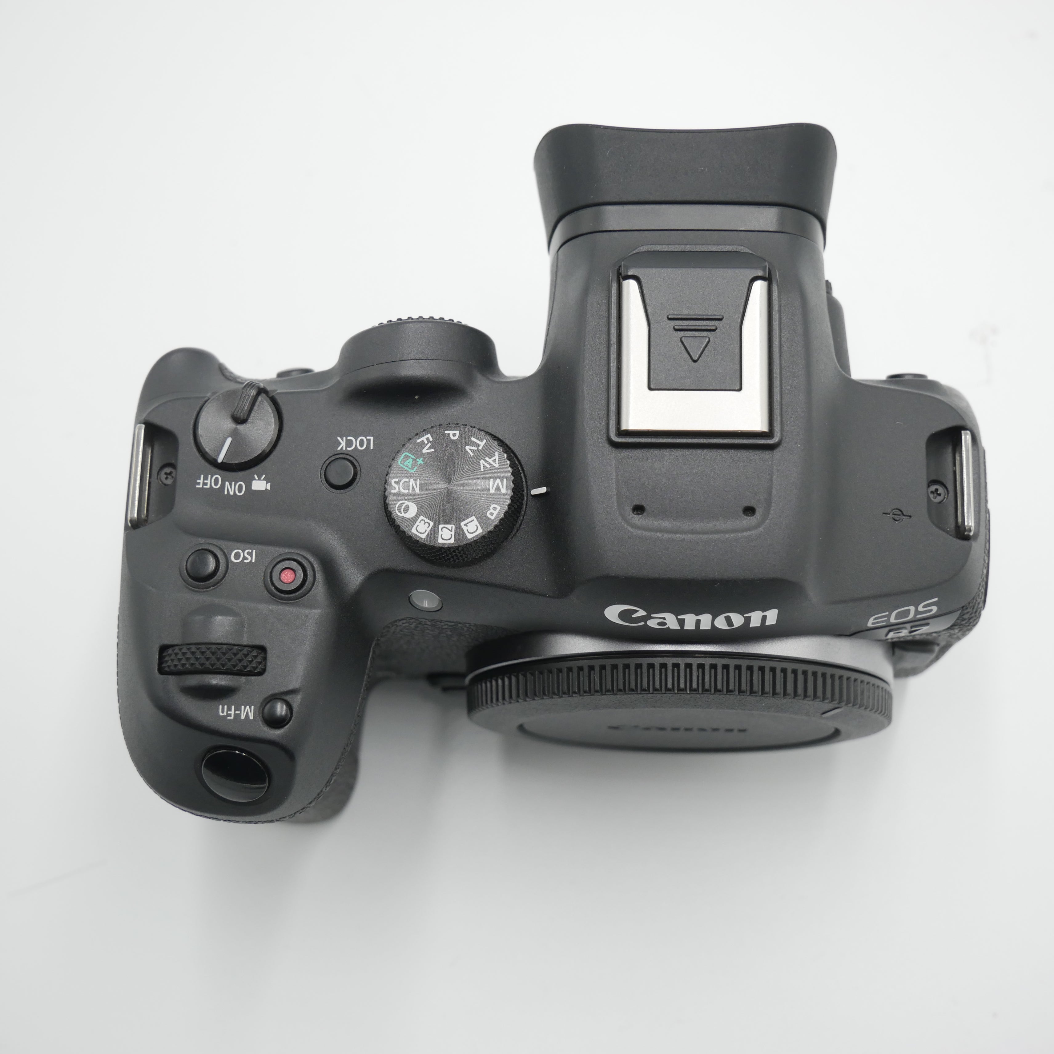 Used Canon EOS R7 Mirrorless Camera with 32.5MP Sensor & 4K Video - Perfect for Travel Photography & Vlogging