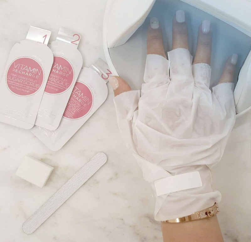 Voesh Mani in a Box Vitamin Recharge Pink Grapefruit Waterless 3-Step Nail Care Kit - At-Home Spa Manicure for Healthy Nails & Cuticles | Perfect for Travel, Gifts & Self-Care