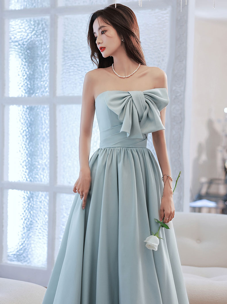 Elegant Backless Blue Long Prom Dresses & Bridesmaid Gowns - Formal Evening Wear for Homecoming, Wedding Parties & Special Occasions