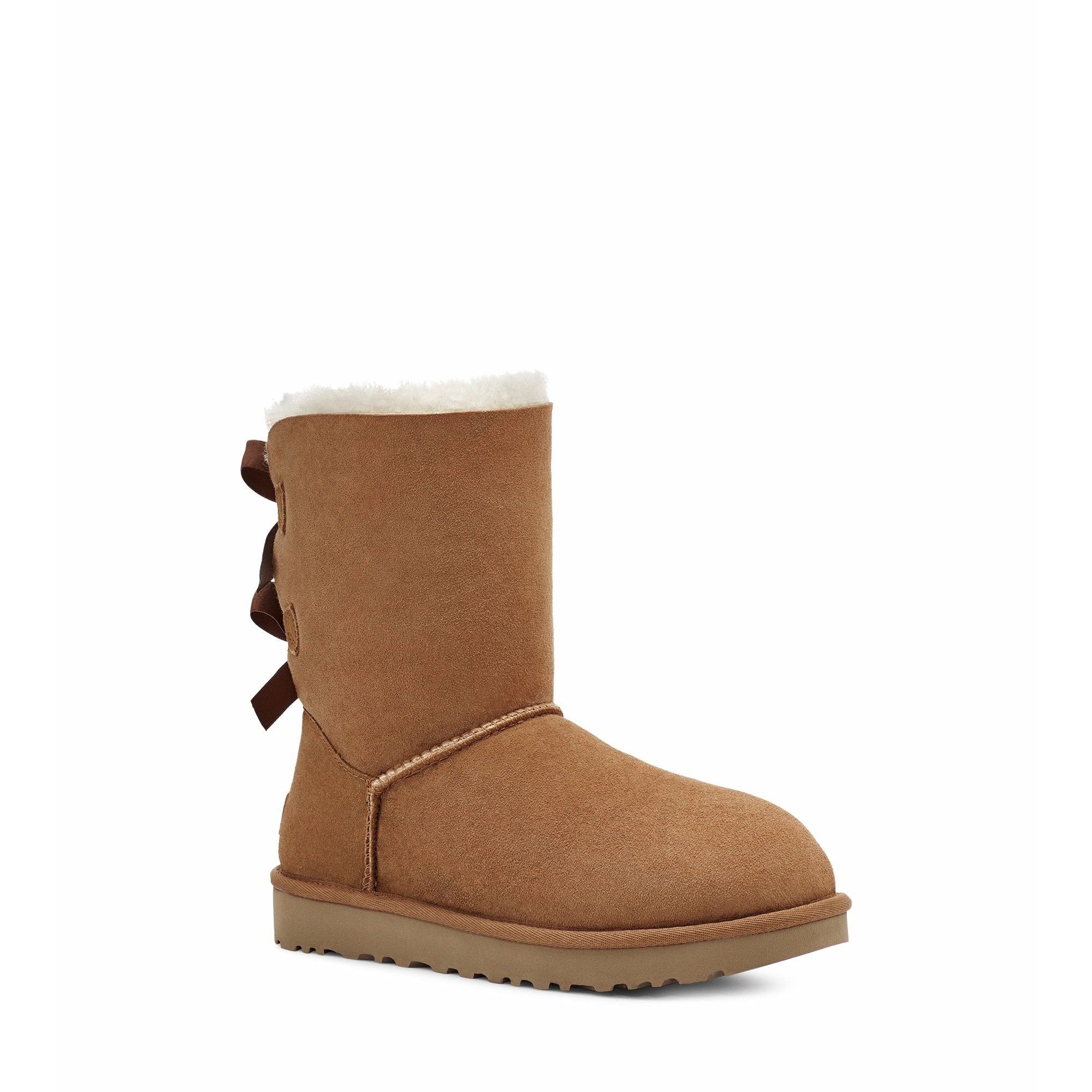 UGG Women's Bailey Bow II Boot in Chestnut - Cozy Winter Boots for Women, Fashionable & Warm Snow Boots for Cold Weather, Perfect for Outdoor Activities & Casual Wear