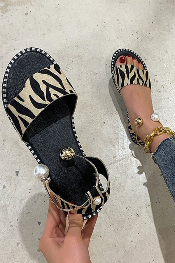 Women's Summer Flat Bottom Pearl Buckle Roman Sandals - Comfortable Casual Beach Walking Shoes for Vacation & Outdoor Activities