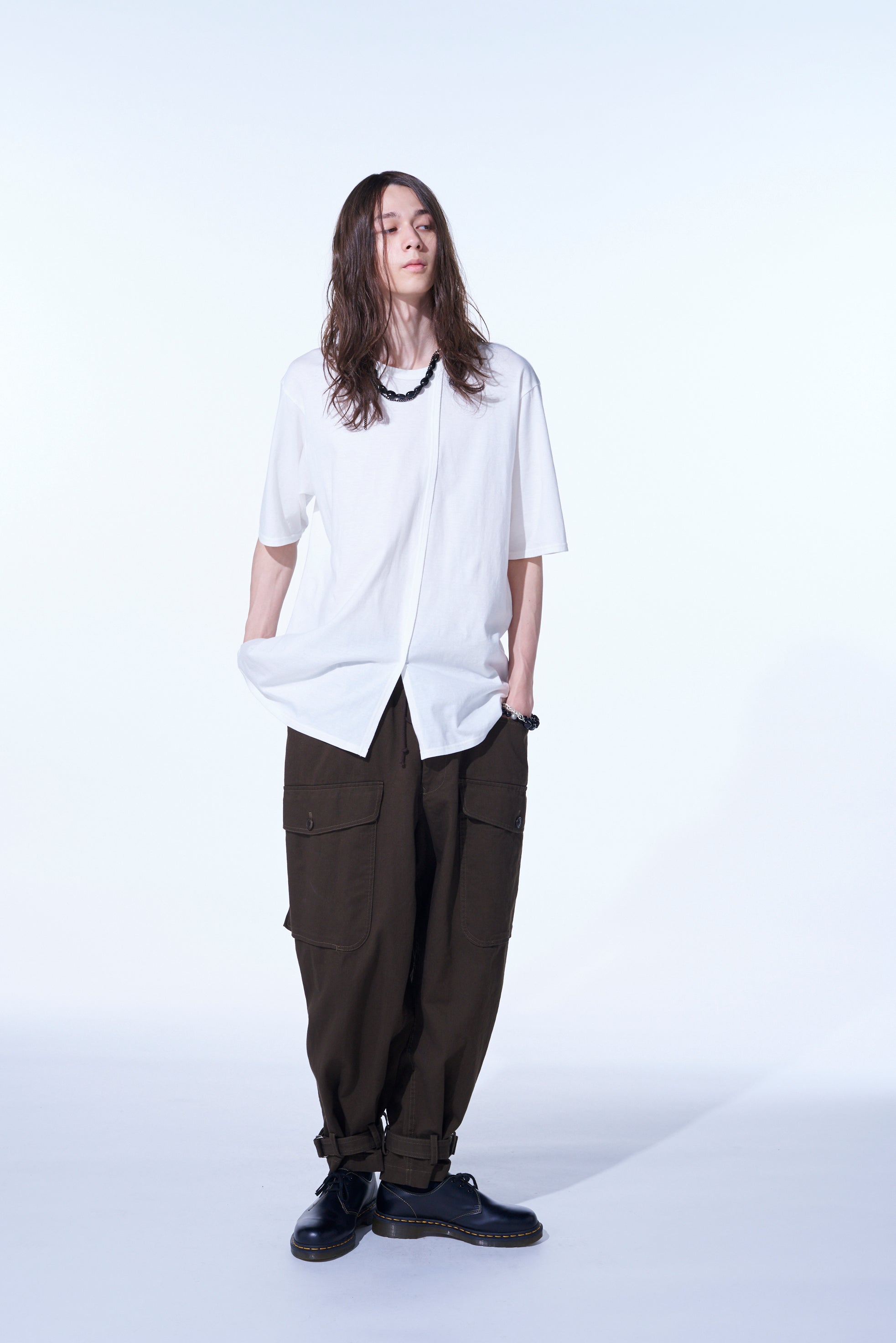 Premium Cotton Jersey Vertically Grafted T-Shirt with Side Hem Slits - Soft Breathable Tee for Casual Wear & Street Style Outfits