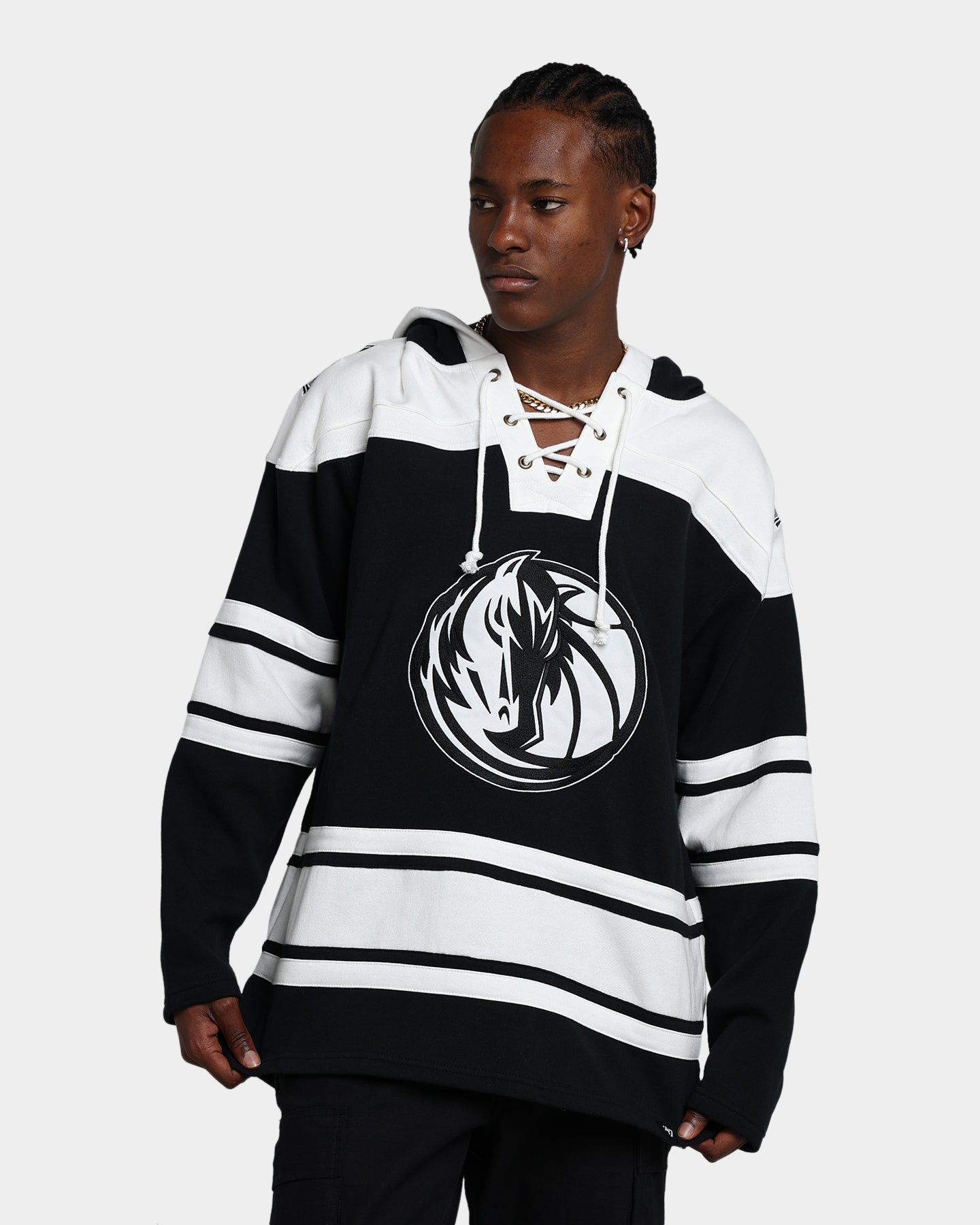 47 Brand Dallas Mavericks Superior Lacer Hoodie - Jet Black NBA Basketball Fan Apparel for Men & Women - Perfect for Game Day, Casual Wear & Sports Events
