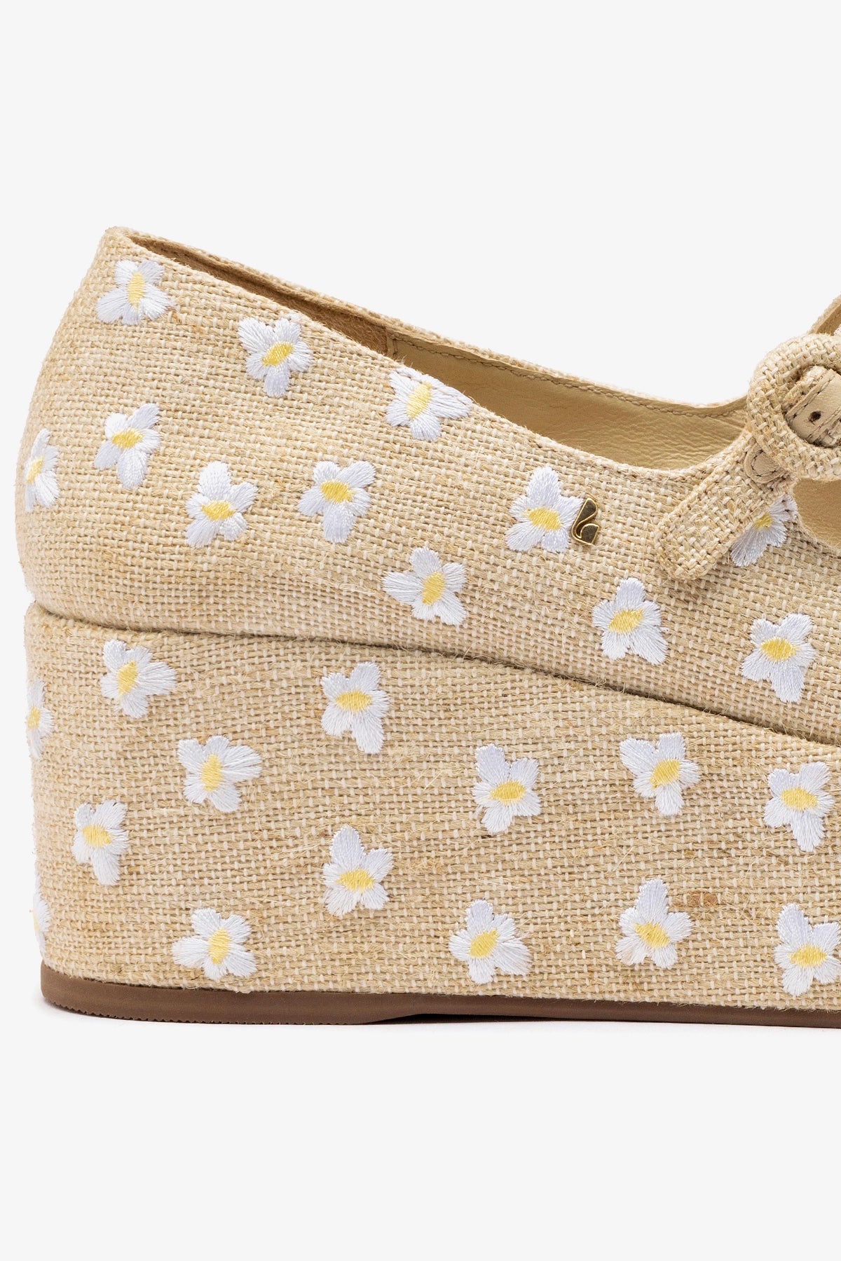Blair Flatform Sandals in Raw Linen with Daisy Embroidery - Comfortable Summer Shoes for Women, Perfect for Beach, Vacation and Casual Outfits