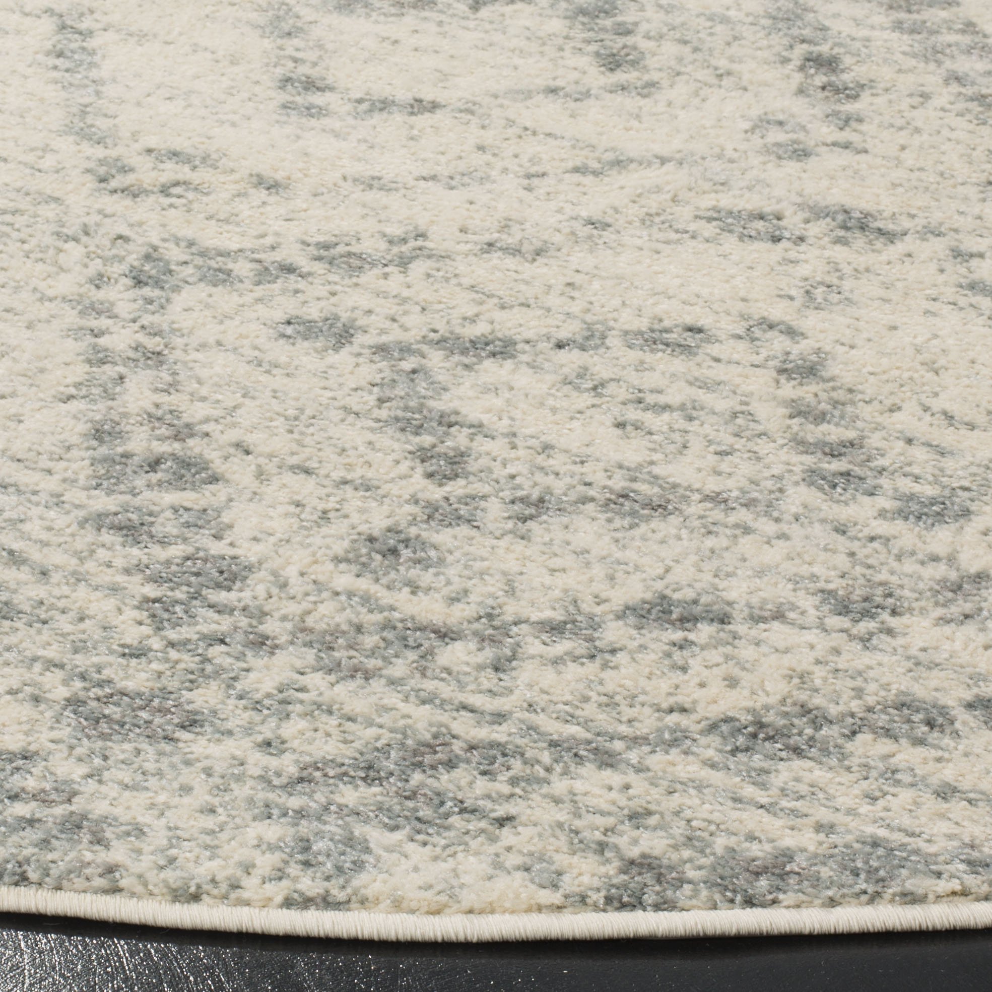 SAFAVIEH Adirondack Collection 10' Round Ivory/Light Blue Modern Diamond Distressed Non-Shedding Area Rug - Perfect for Dining Room, Entryway, Foyer, Living Room & Bedroom Decor