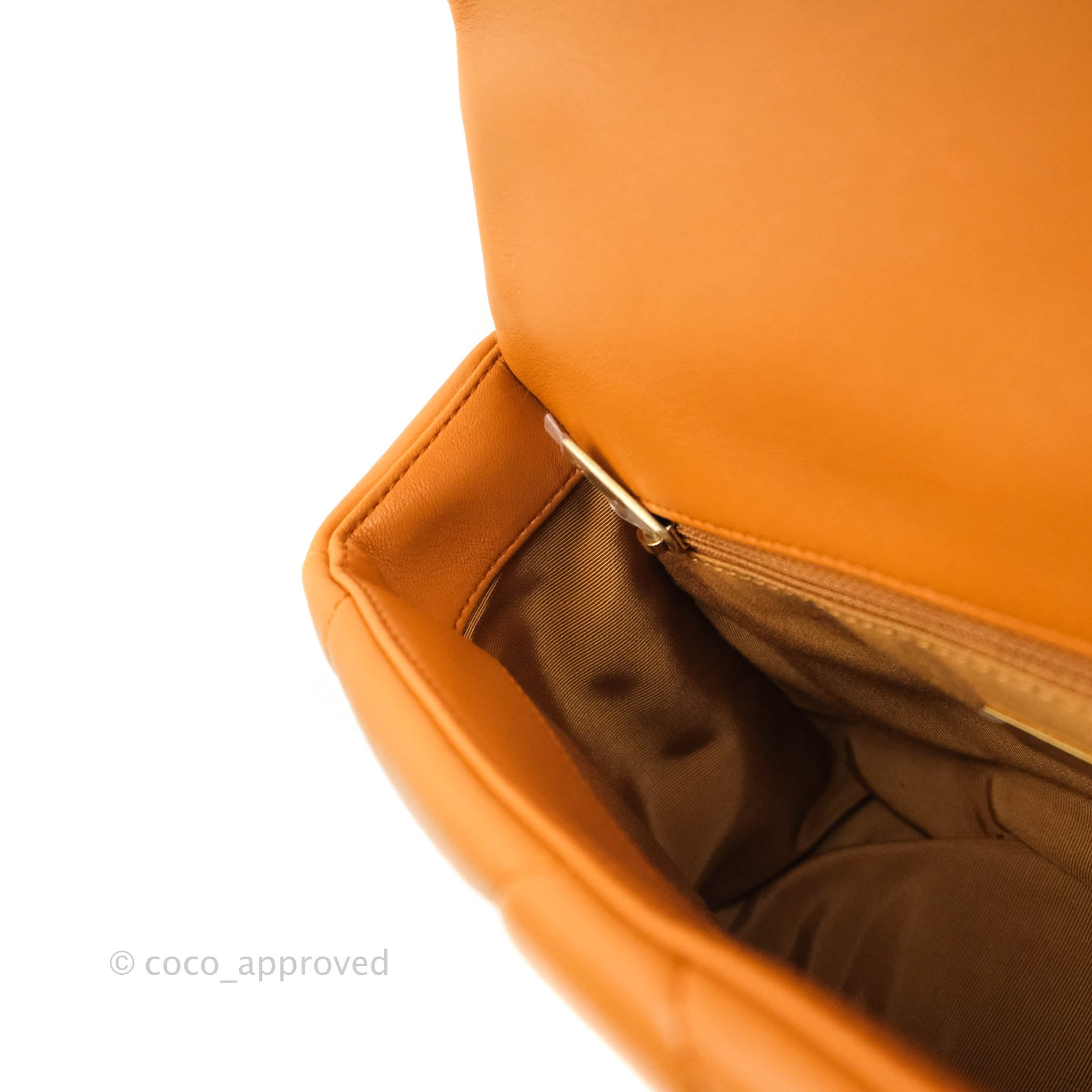 Chanel 19 Small Handbag in Caramel Brown with Mixed Hardware - 21A Collection | Luxury Crossbody Bag for Women, Perfect for Date Night & Special Occasions