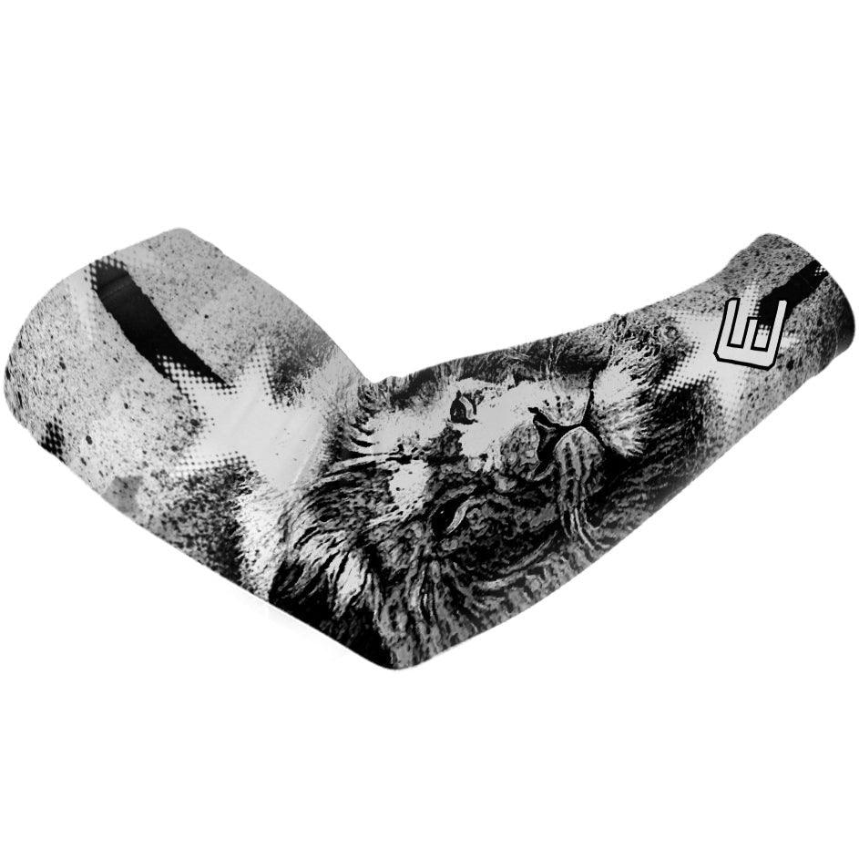 Lion Arm Sleeve for Men & Women - Compression Arm Sleeves for Sports, Basketball, Running & Gym Workouts - UV Protection & Breathable Design