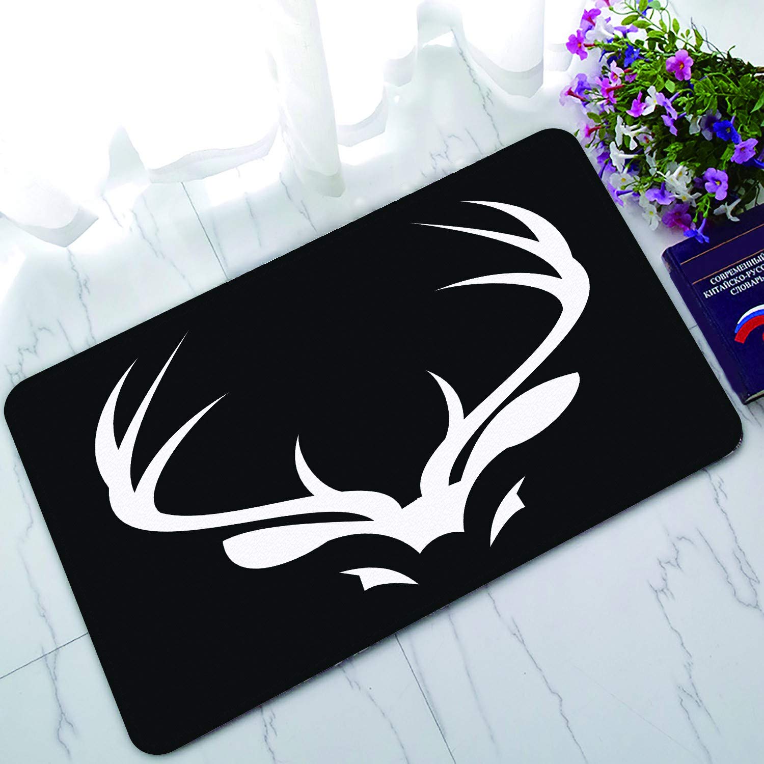 ECZJNT Black Background Antler Doormat - 30x18 Inch Non-Slip Bath Rug, Entrance Floor Mat for Home Decor - Perfect for Front Door, Bathroom, and Kitchen Use
