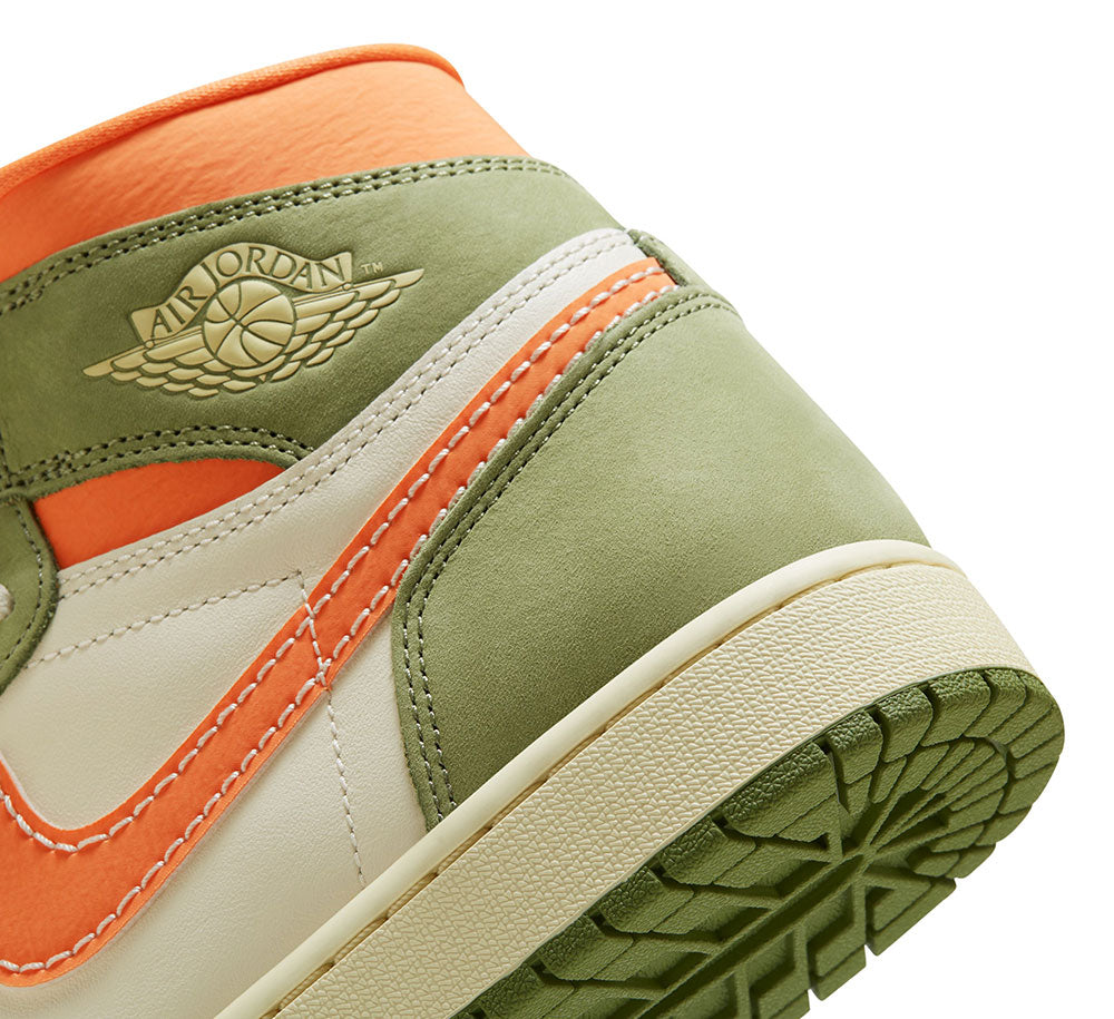 AIR JORDAN 1 Retro High OG Men's Basketball Shoes - Classic Sneakers for Streetwear & Casual Style | Perfect for Basketball, Gym & Everyday Wear