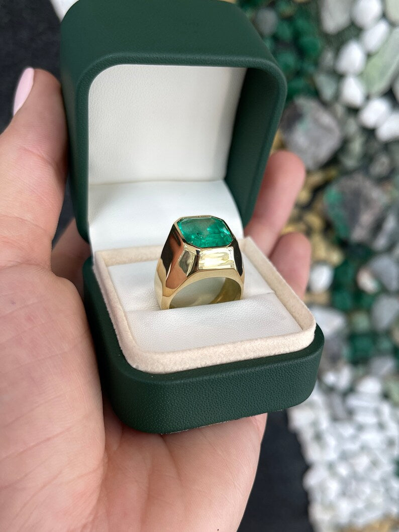 8.51ct 18K Gold AAA Top Quality Huge Bezel Set Men's Emerald Solitaire Signet Pinky Ring - Perfect for Wedding Bands, Anniversary Gifts & Luxury Jewelry Collection