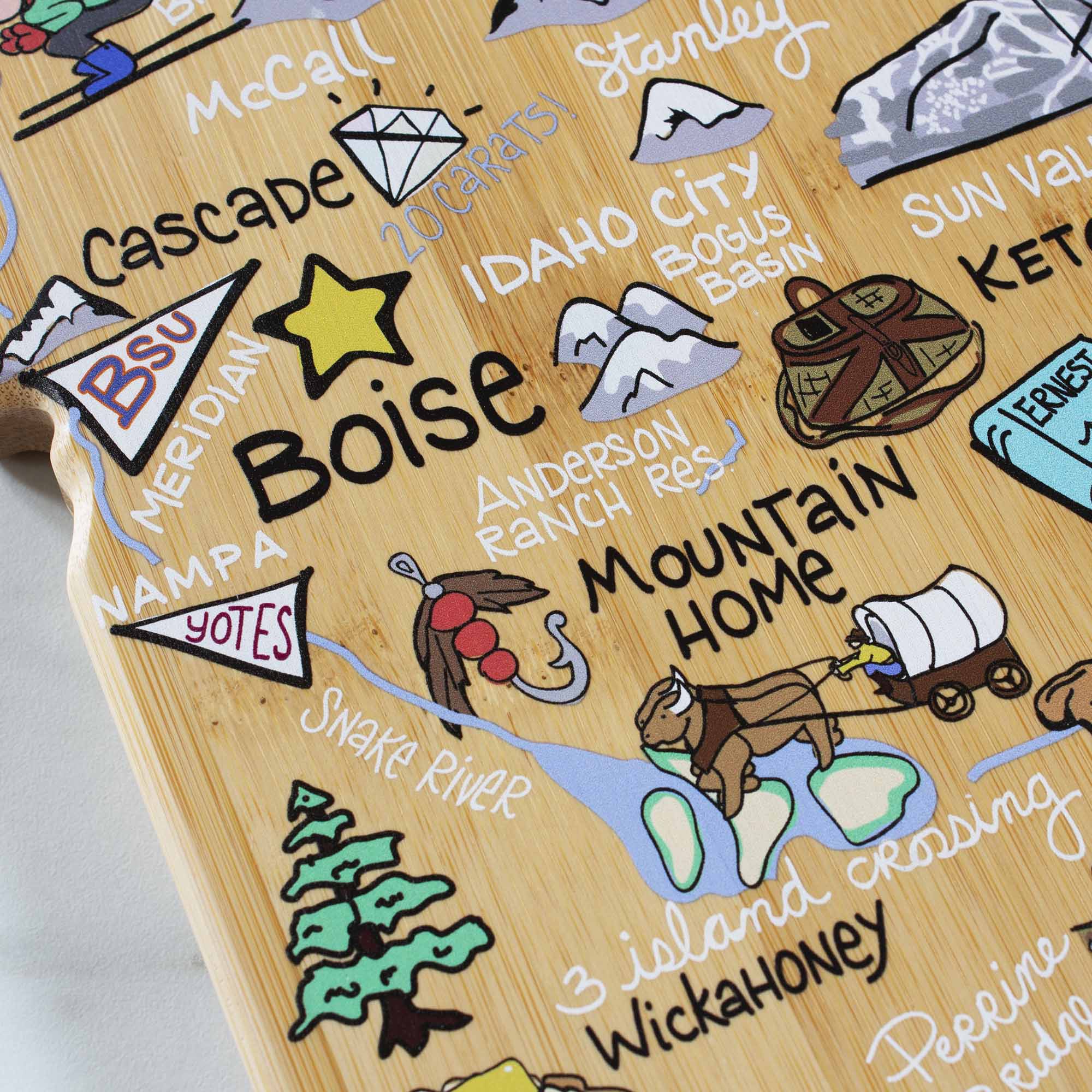 Premium Idaho Wood Cutting Board with Fish Kiss™ Artwork - Durable Kitchen Chopping Board for Meat, Vegetables & Fruits - Perfect Gift for Chefs & Home Cooks