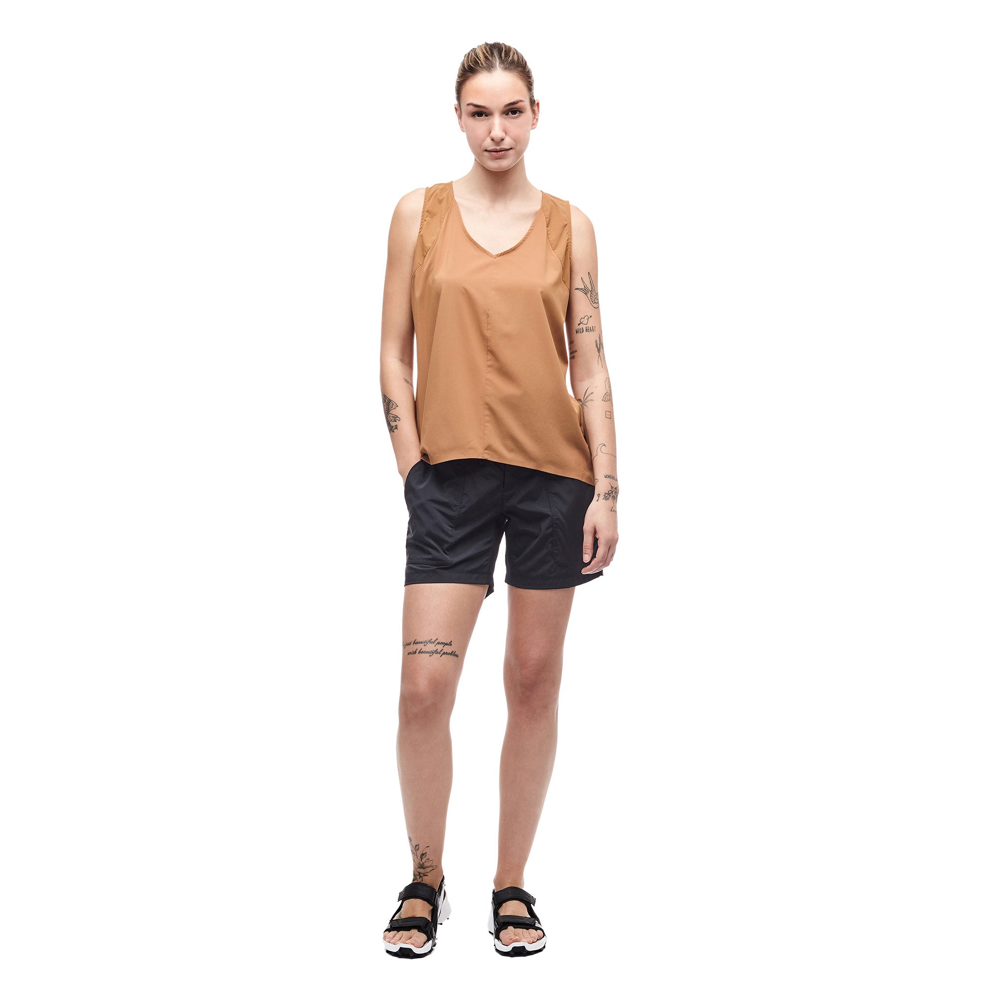 Indyeva Halka Women's Yoga Tank Top - Breathable Workout Tank for Fitness, Running & Gym - Comfortable Athletic Shirt for Active Lifestyle