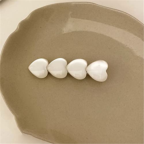WALNUTA Candy Heart Hair Clip for Women - Cute Duck Bill Hairpin, Hair Band Accessories (One Size) - Perfect for Valentine's Day, Parties, and Everyday Fashion