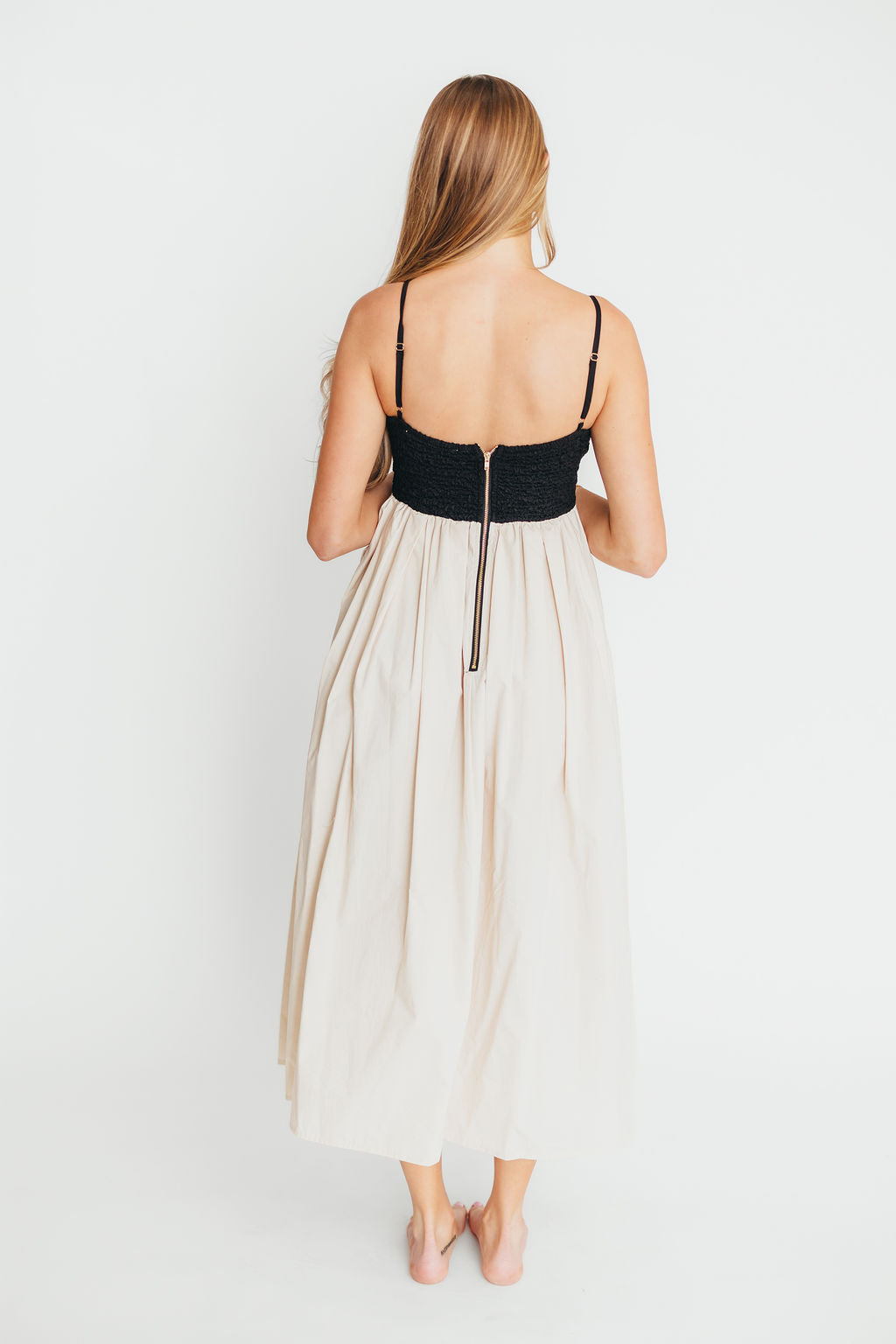 Minna 100% Cotton Maxi Dress for Women - Black & Natural Colors | Flowy Summer Beach Dress, Casual Boho Chic Outfit for Vacations & Outdoor Events