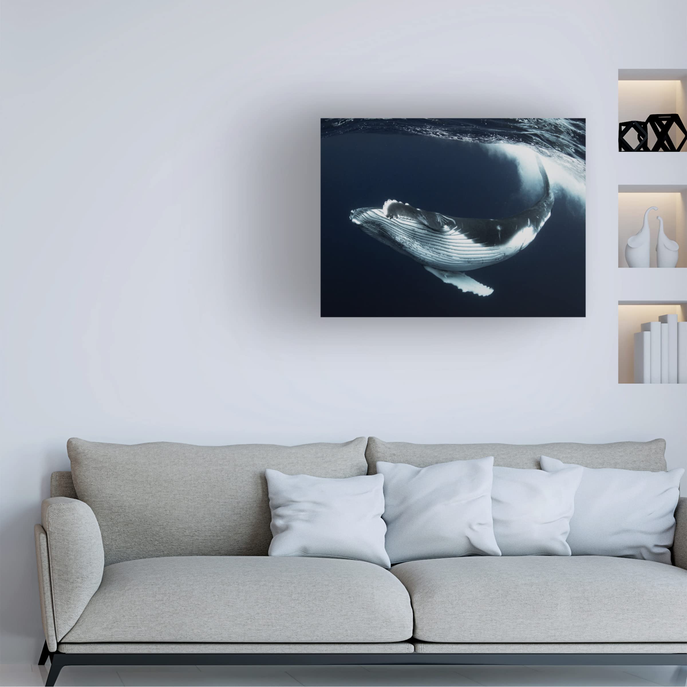 Reiko Takahashi 'Beautiful Turn' Canvas Art Print - Modern Wall Decor for Living Room, Bedroom & Office - Trademark Fine Art Collection