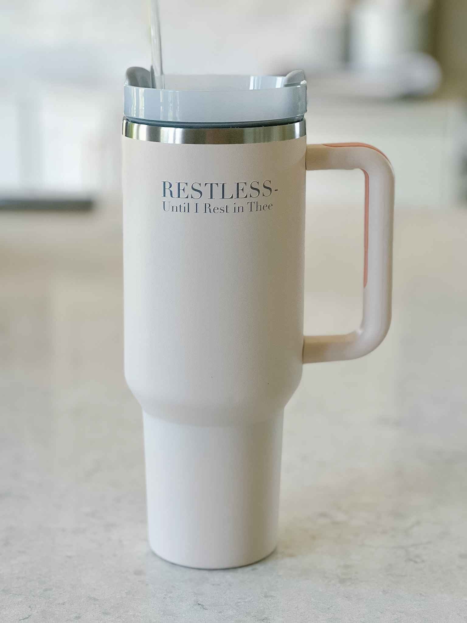Dune Insulated Tumbler with Lid - 20oz Stainless Steel Travel Mug for Hot & Cold Drinks - Perfect for Office, Gym, and Outdoor Adventures
